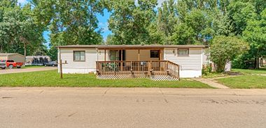 image of property with 3 Bed | 2 Bath | 1,348 Sqft