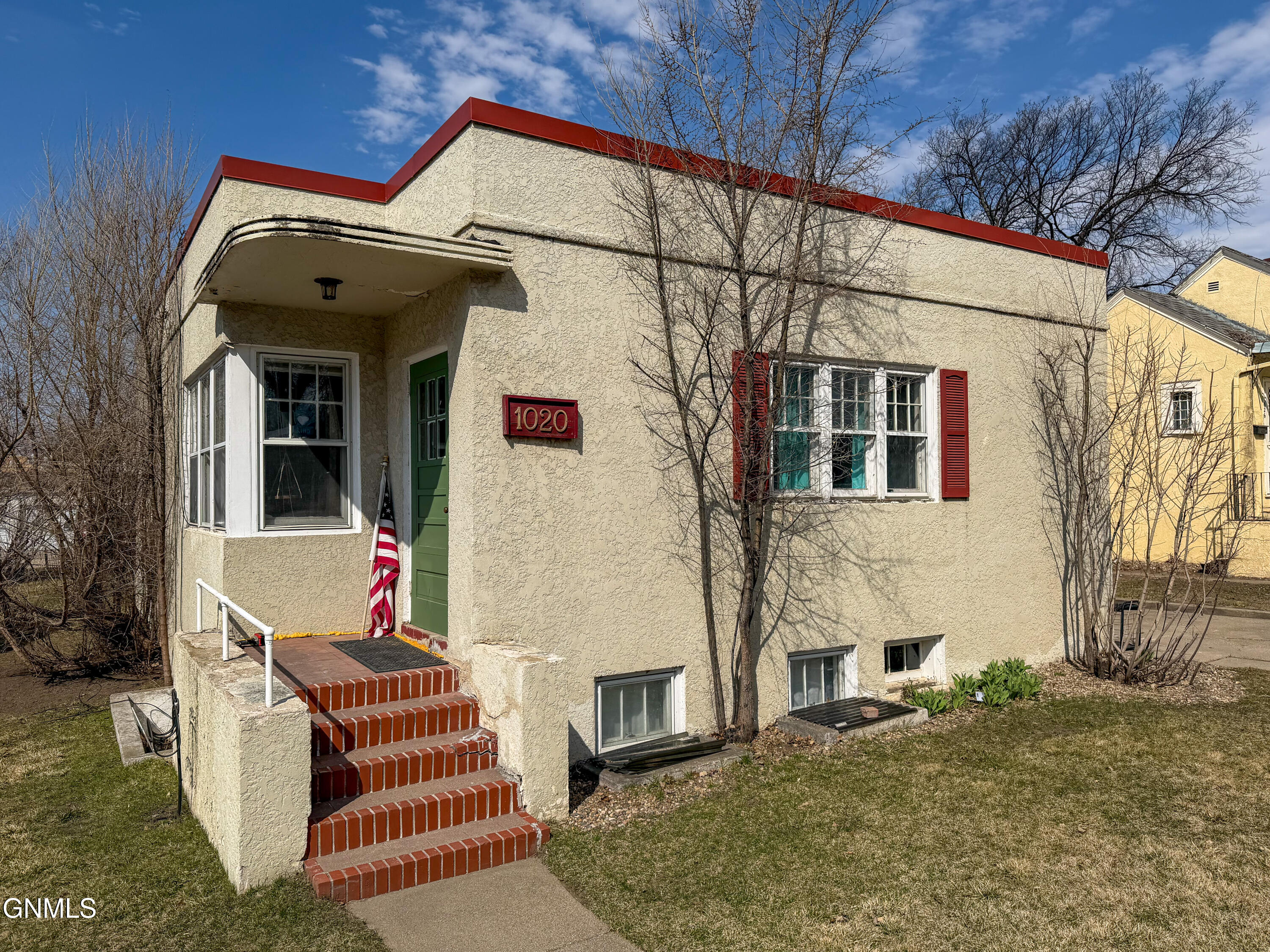 main property photo 1