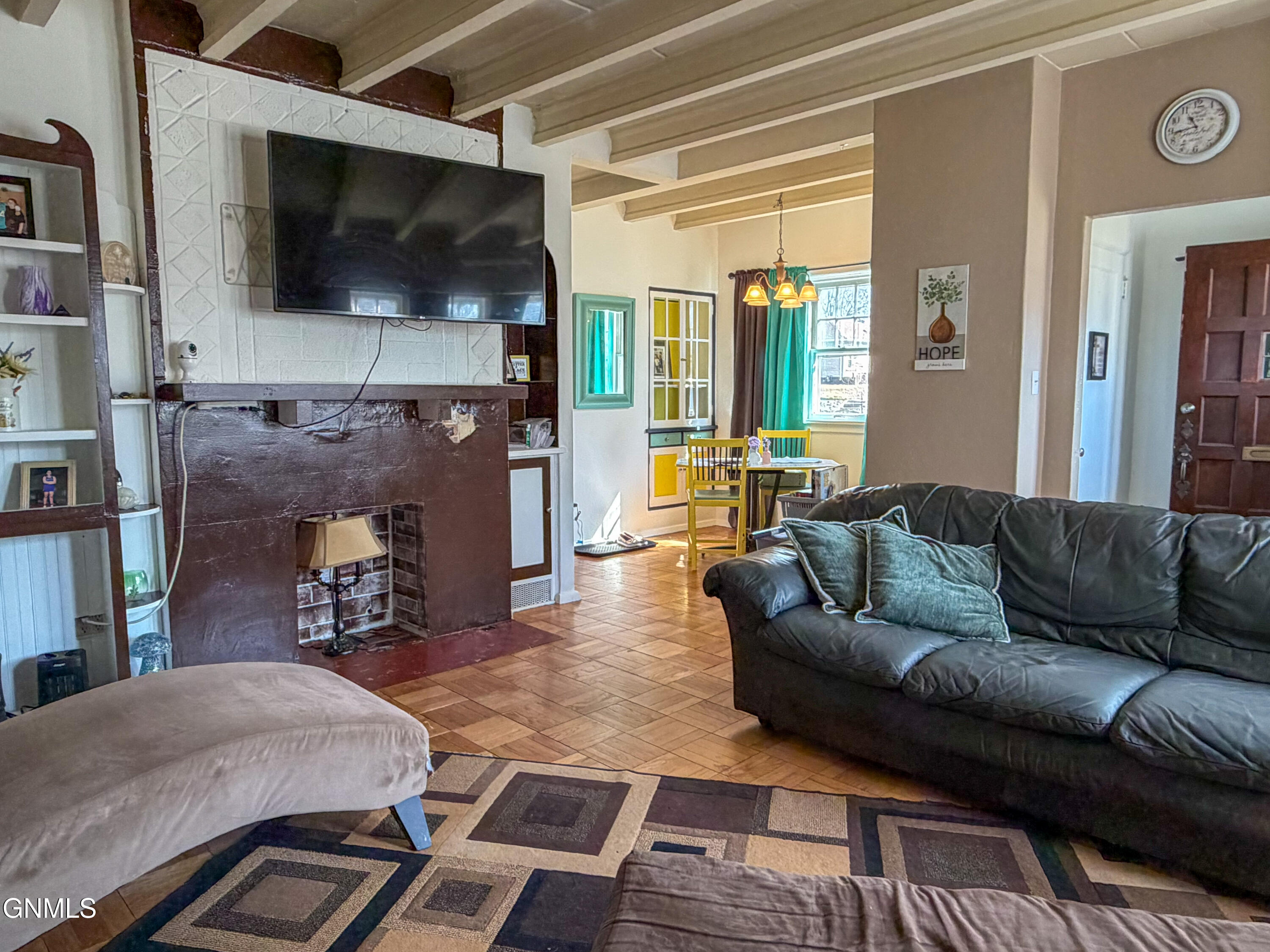 main property photo 2