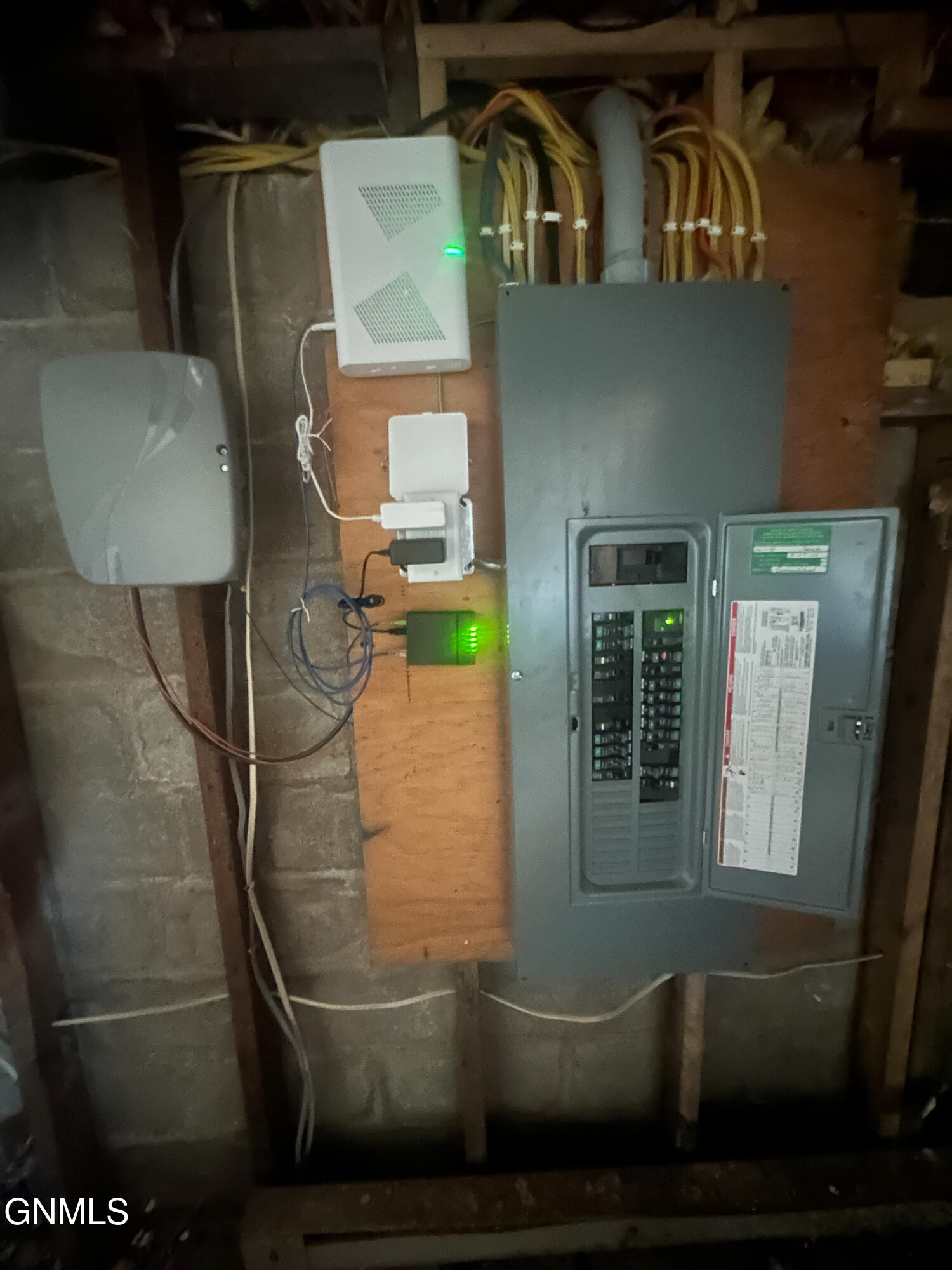main property photo 29