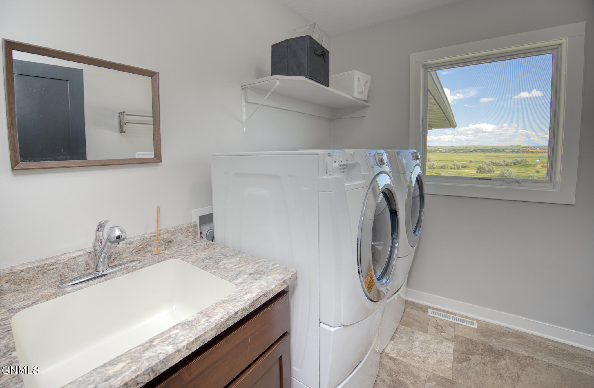 main property photo 70