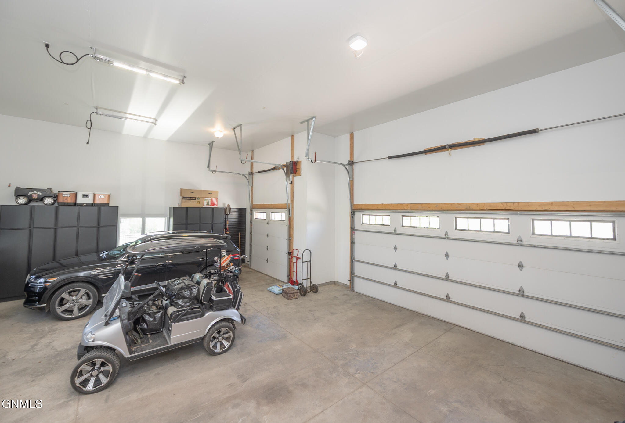 main property photo 87