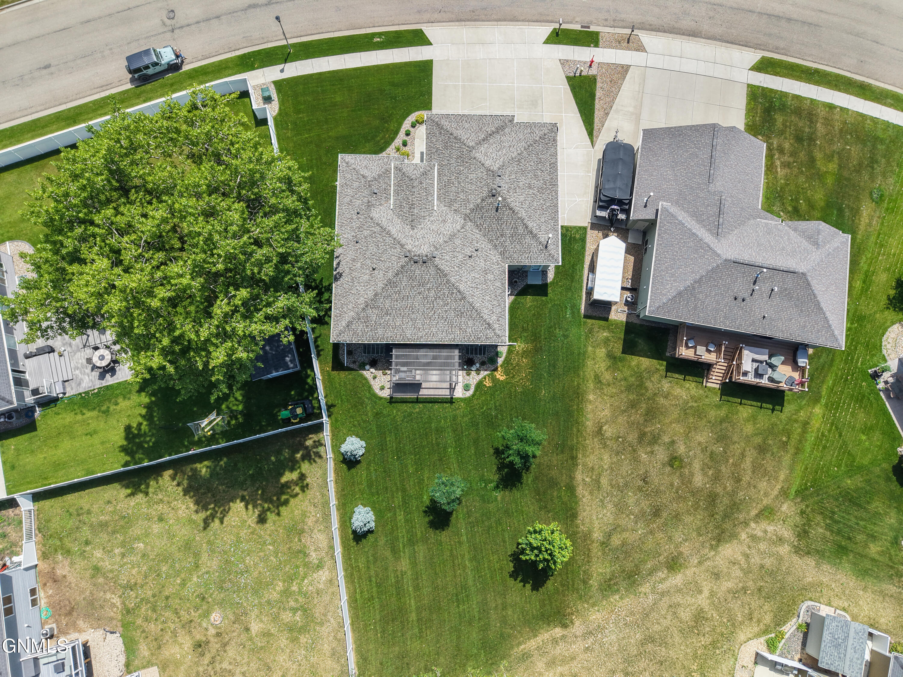 main property photo 54