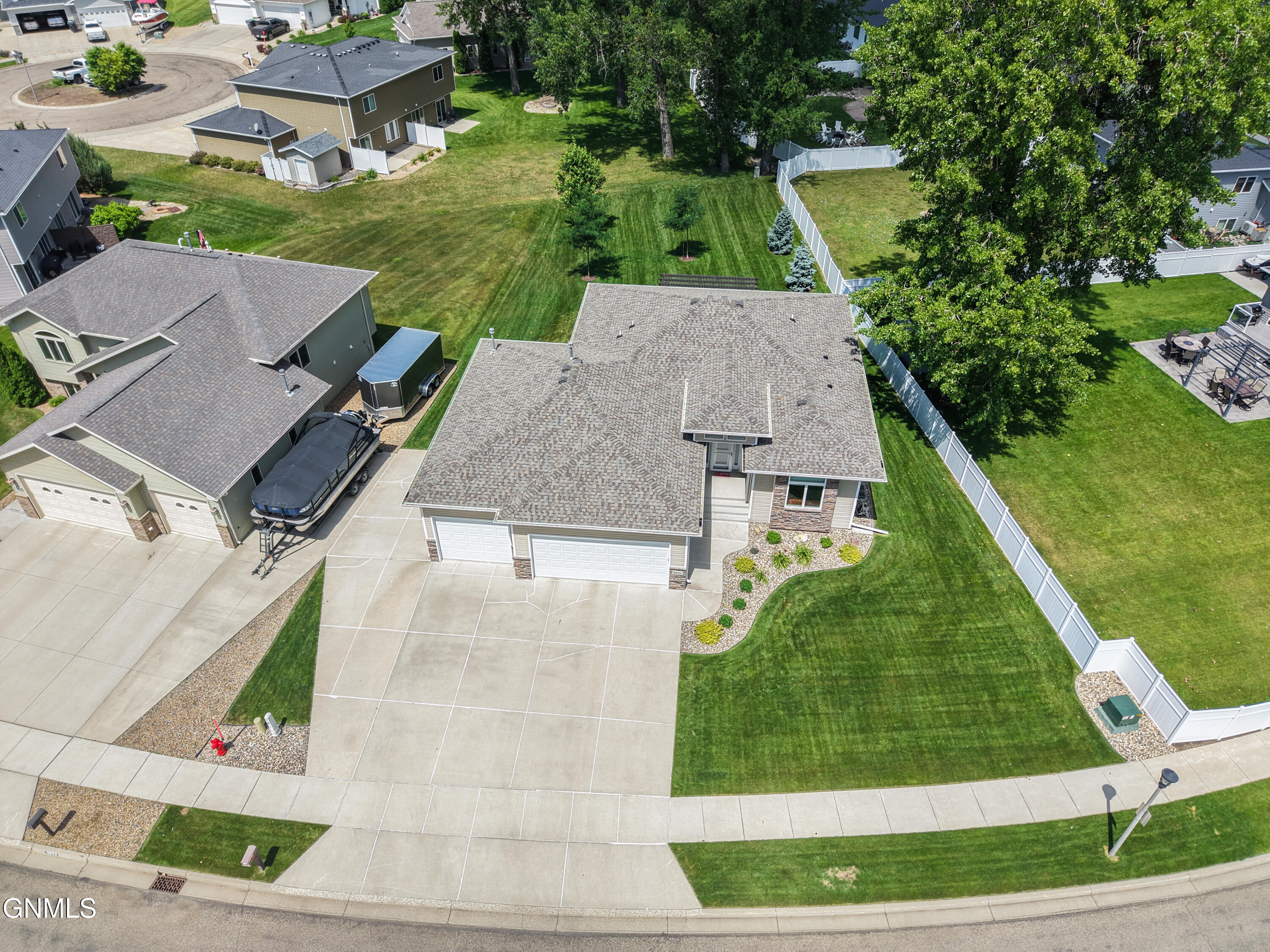 main property photo 62