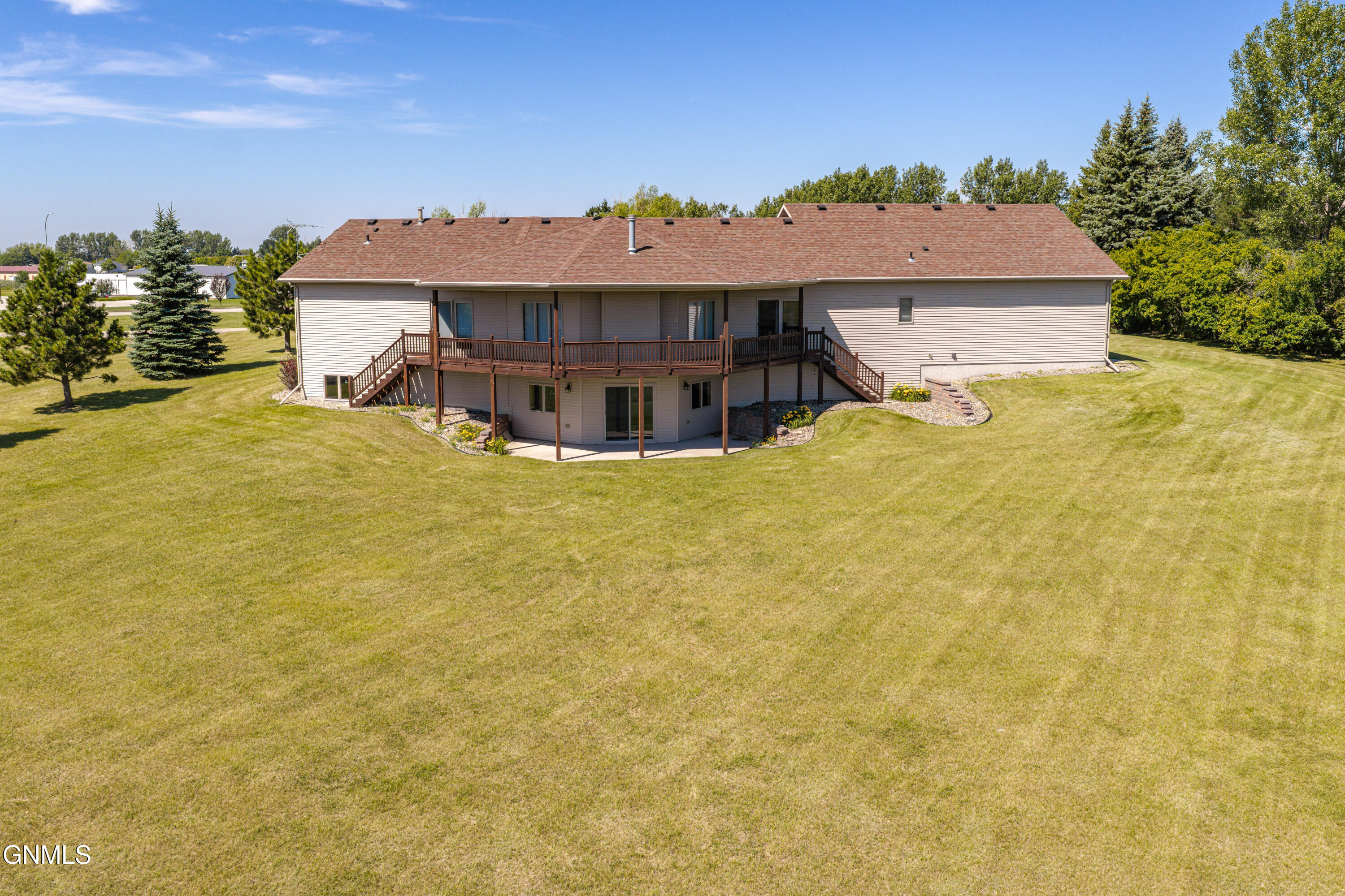 main property photo 66