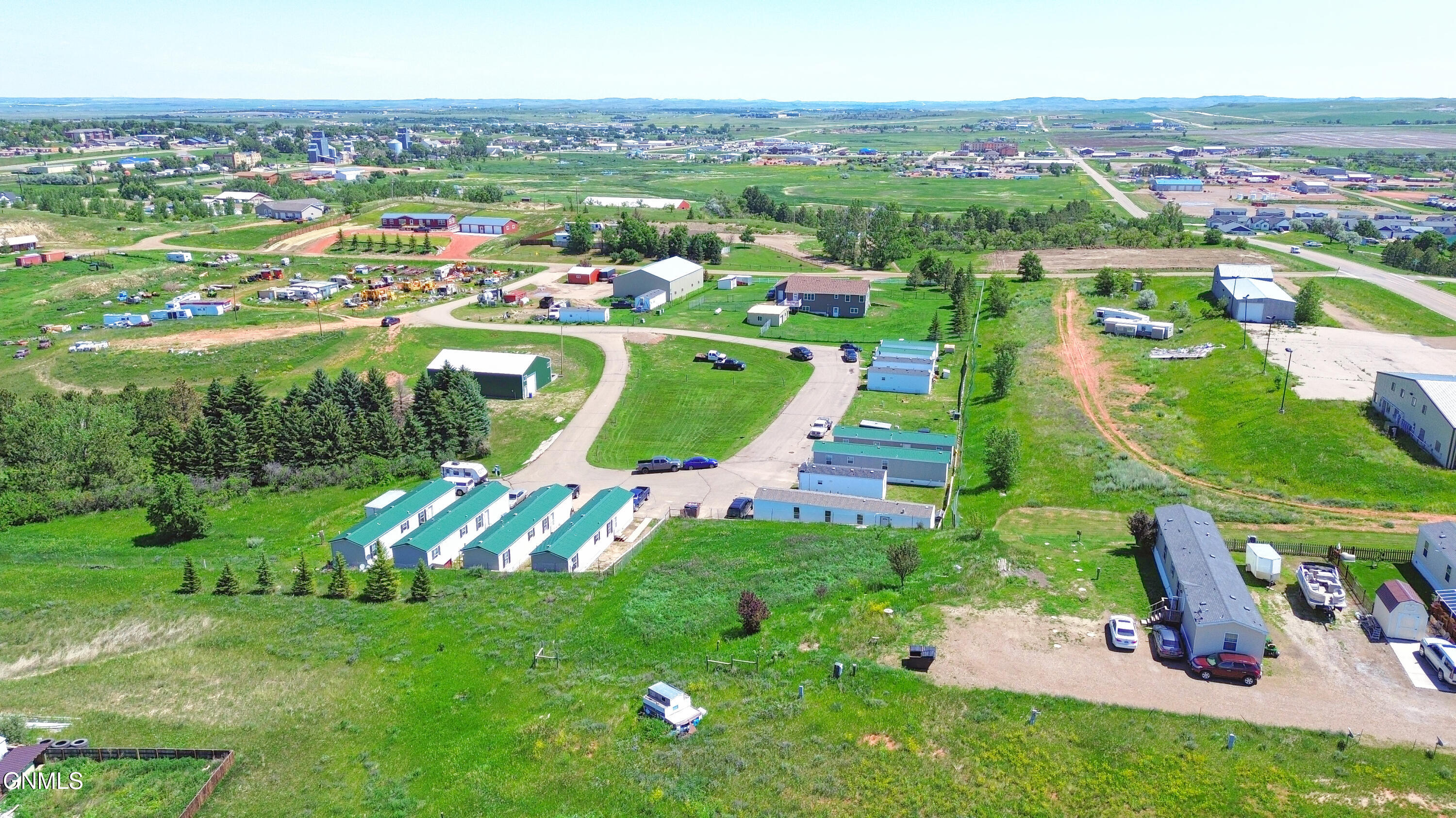 main property photo 12