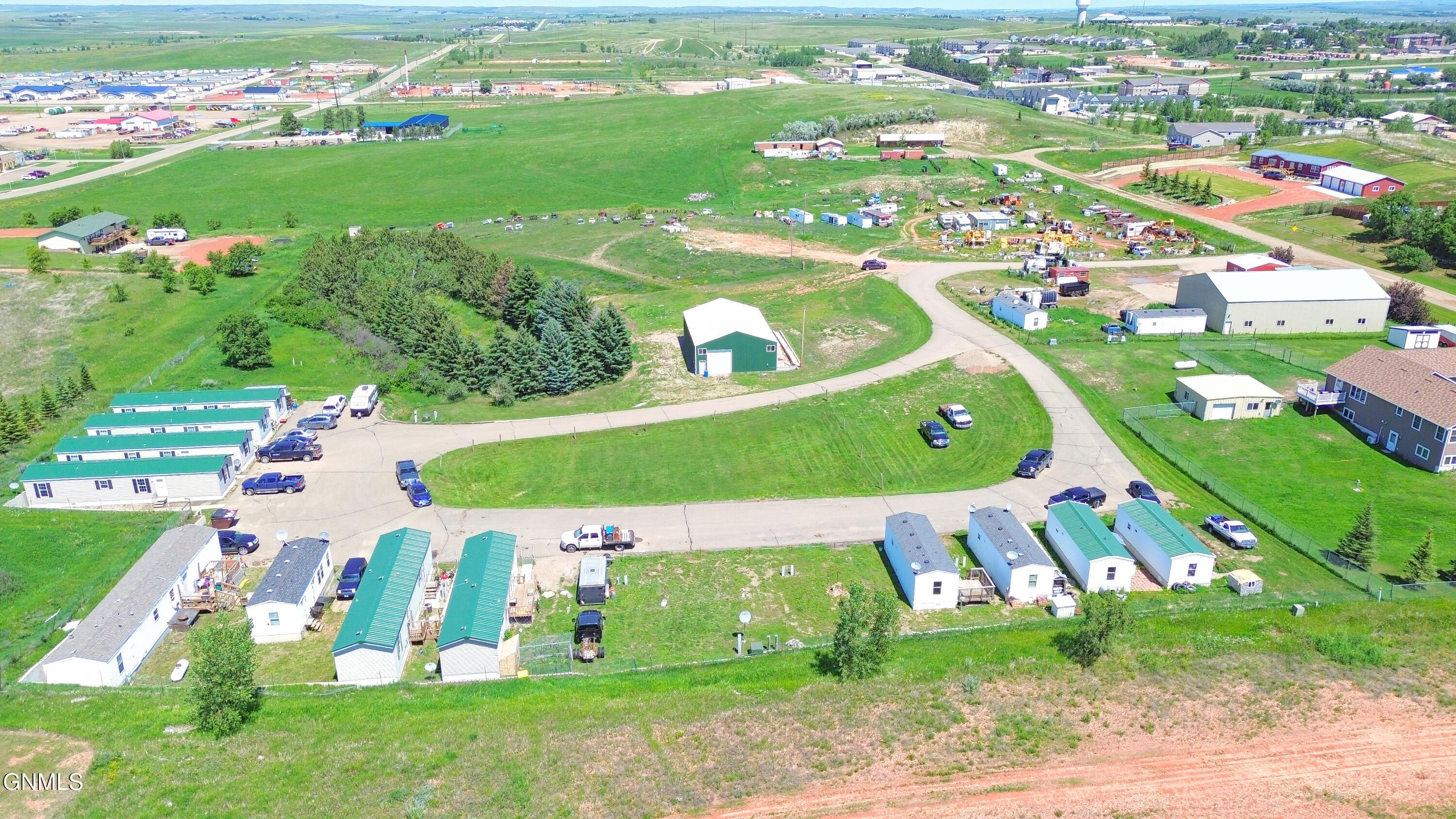 main property photo 16