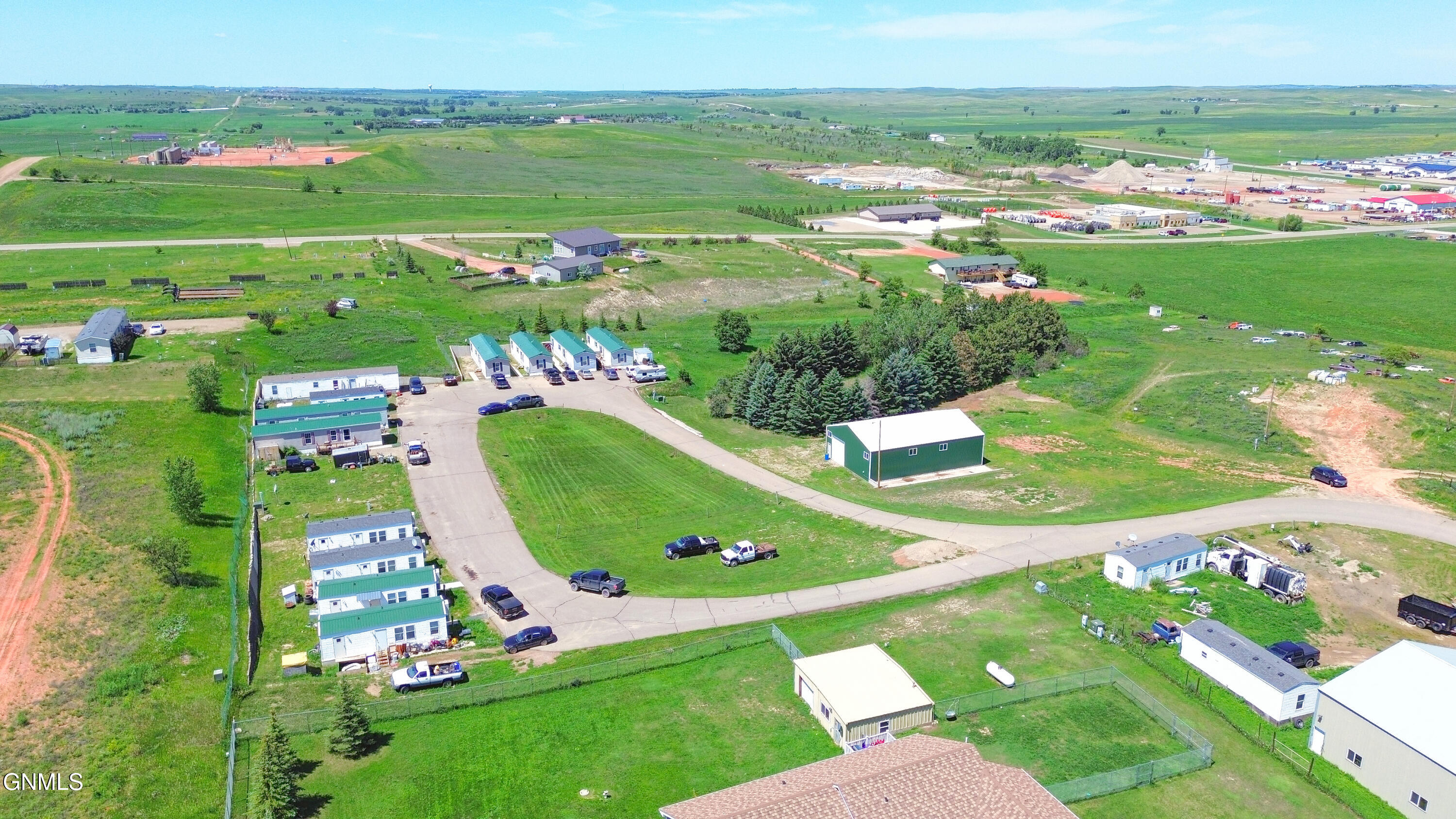 main property photo 20