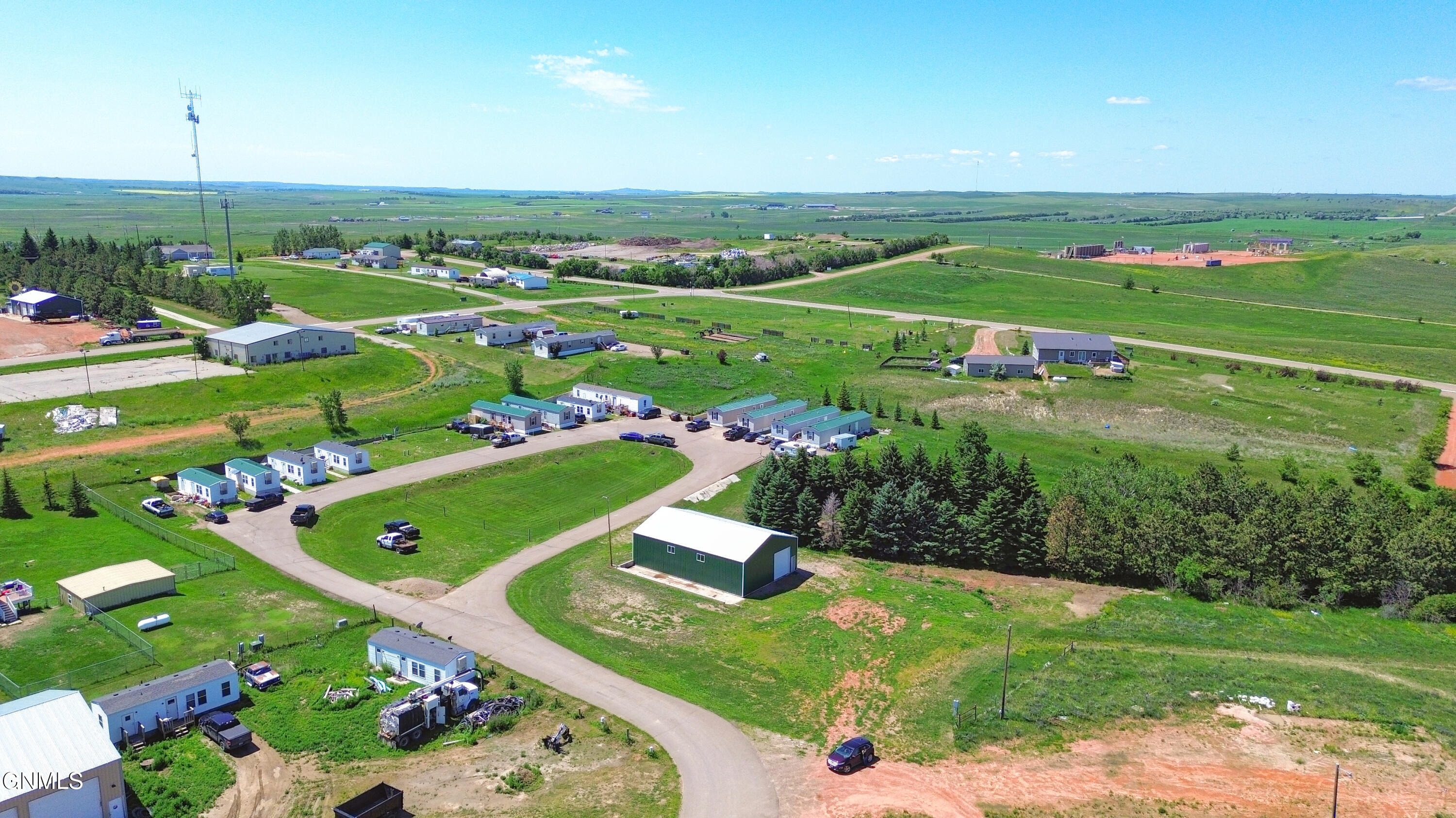main property photo 4