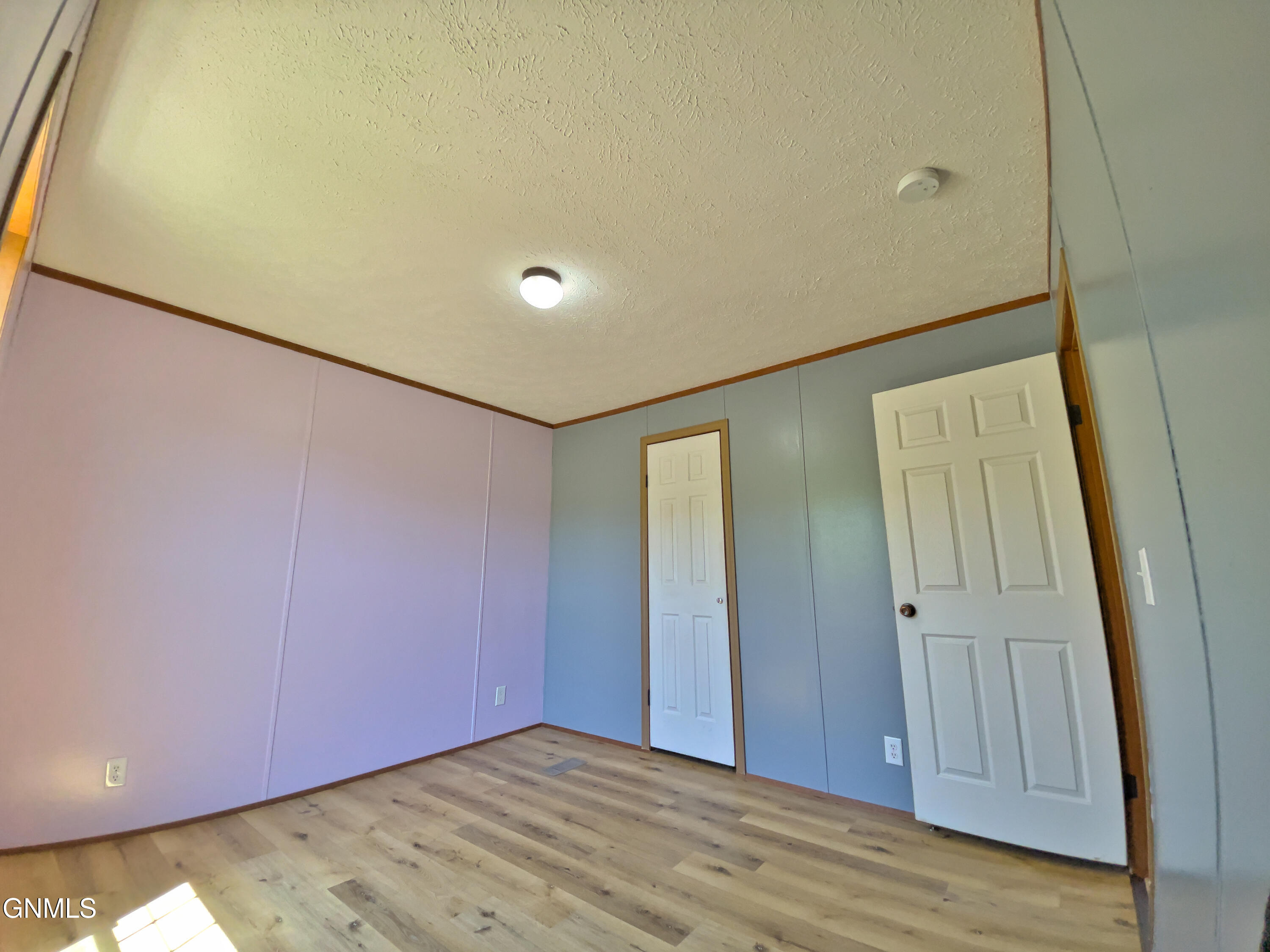 main property photo 58