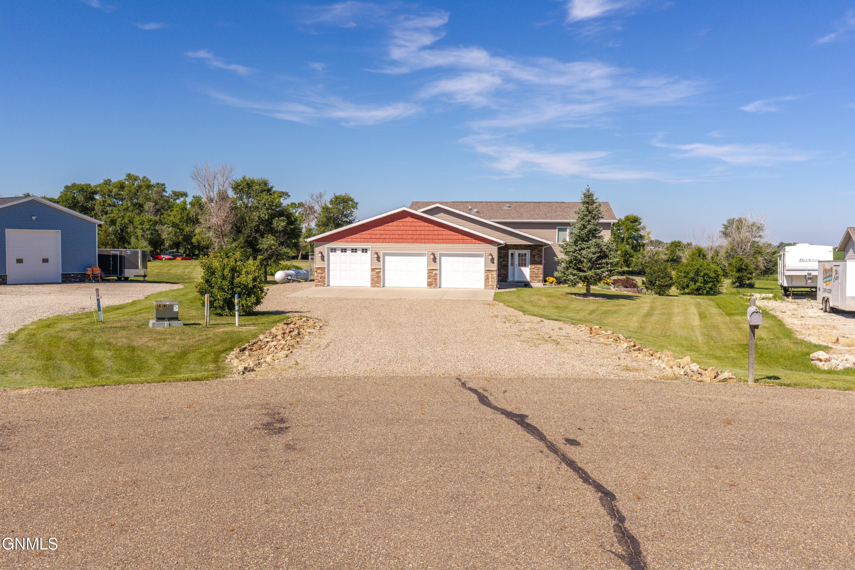 main property photo 107