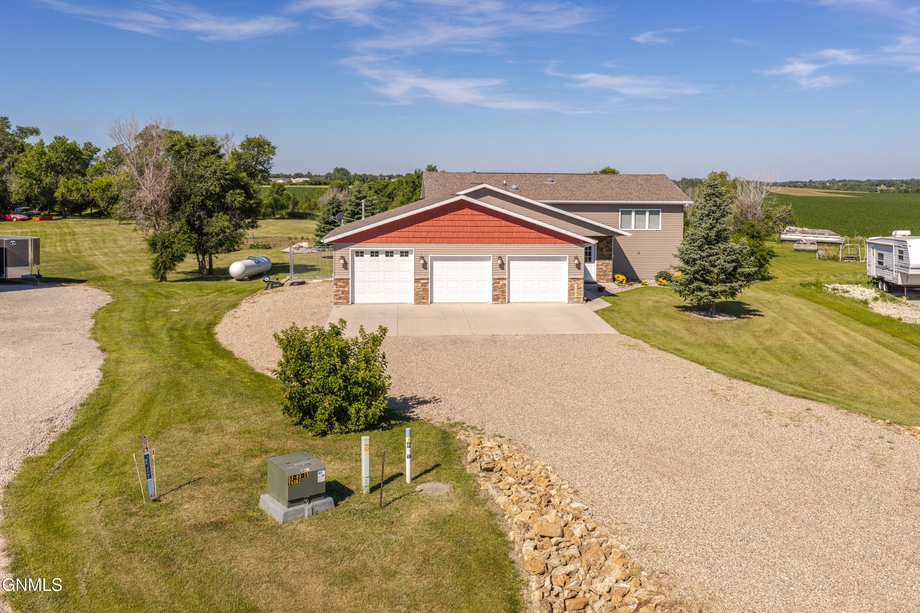 main property photo 110