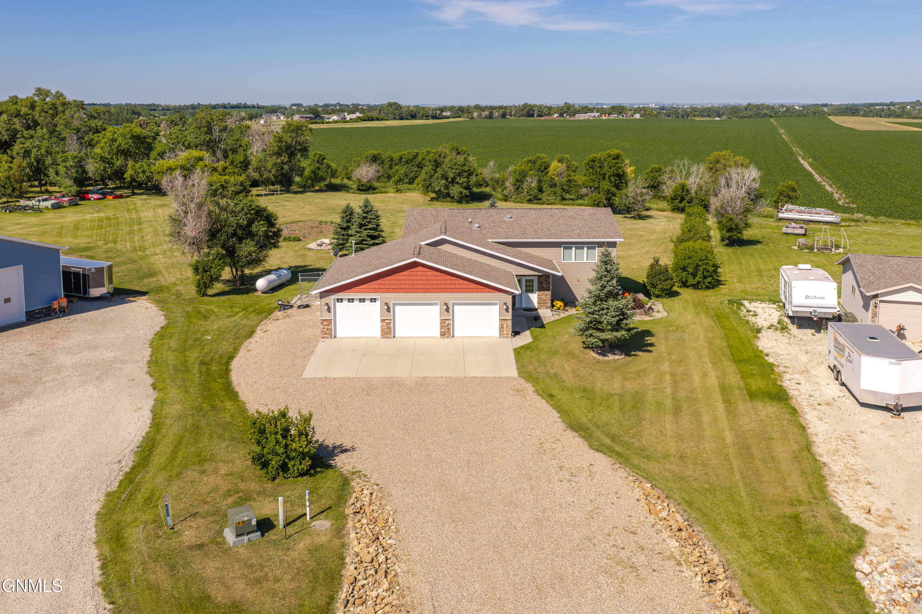 main property photo 112