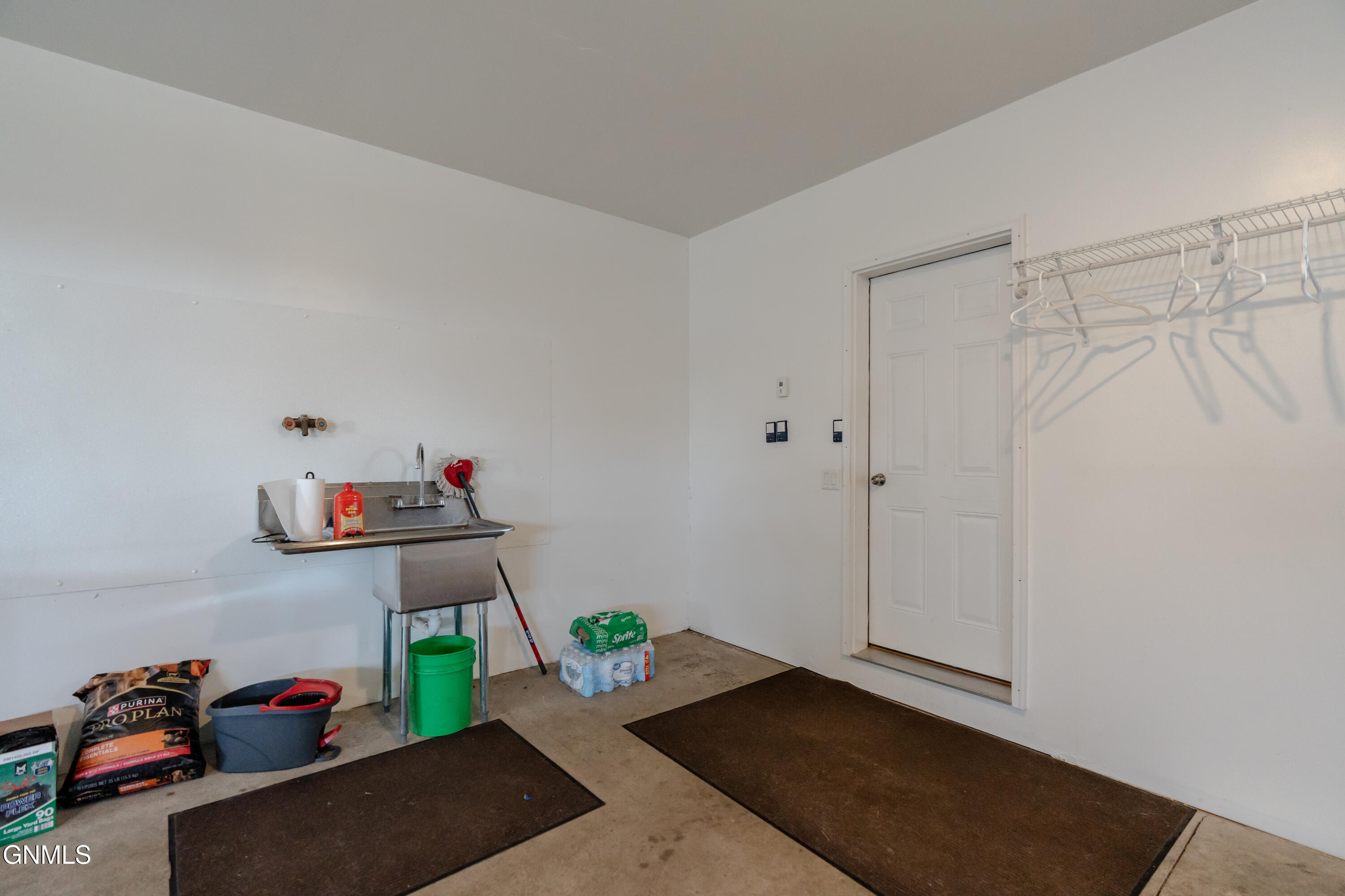main property photo 86
