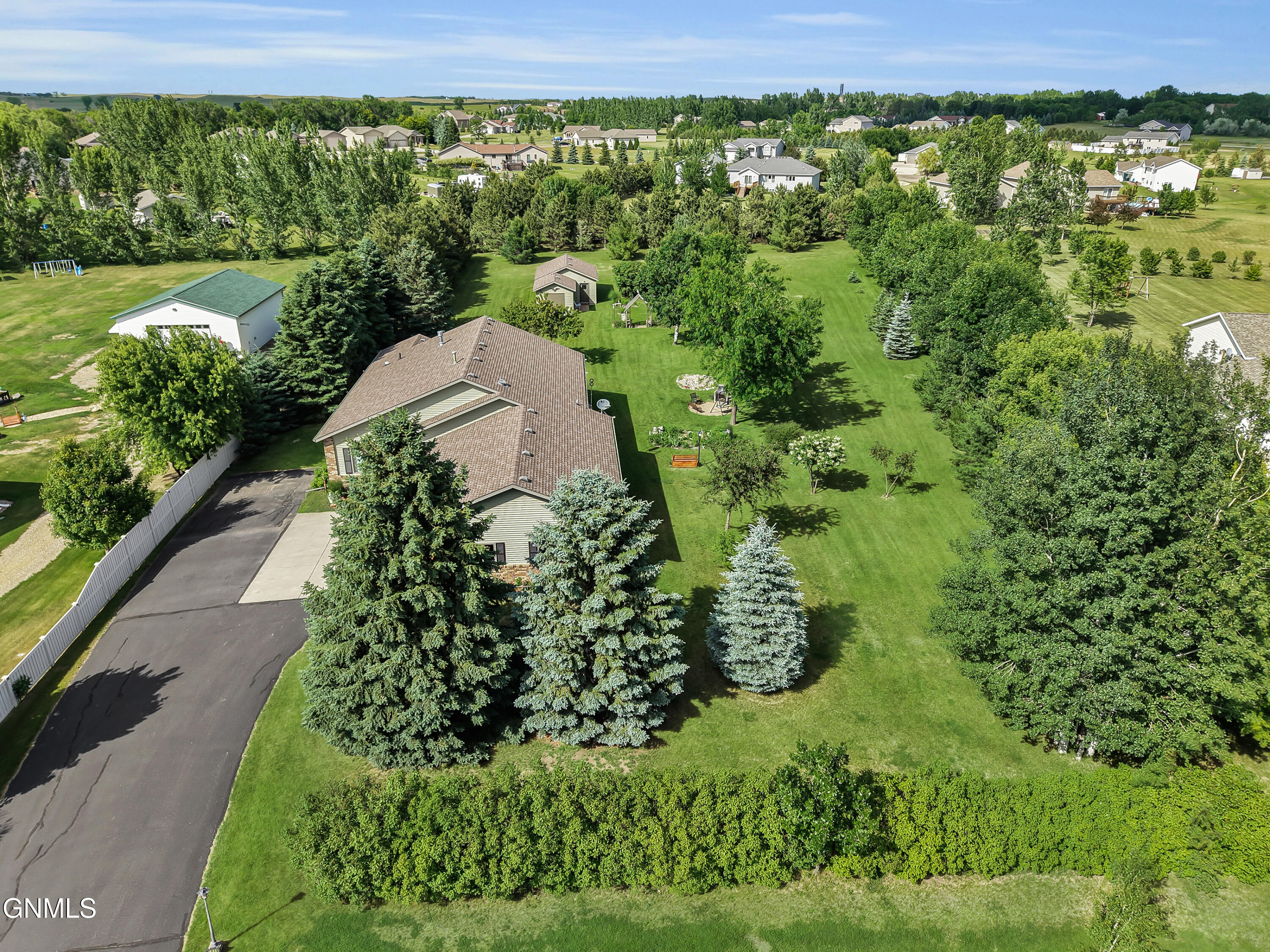 main property photo 52