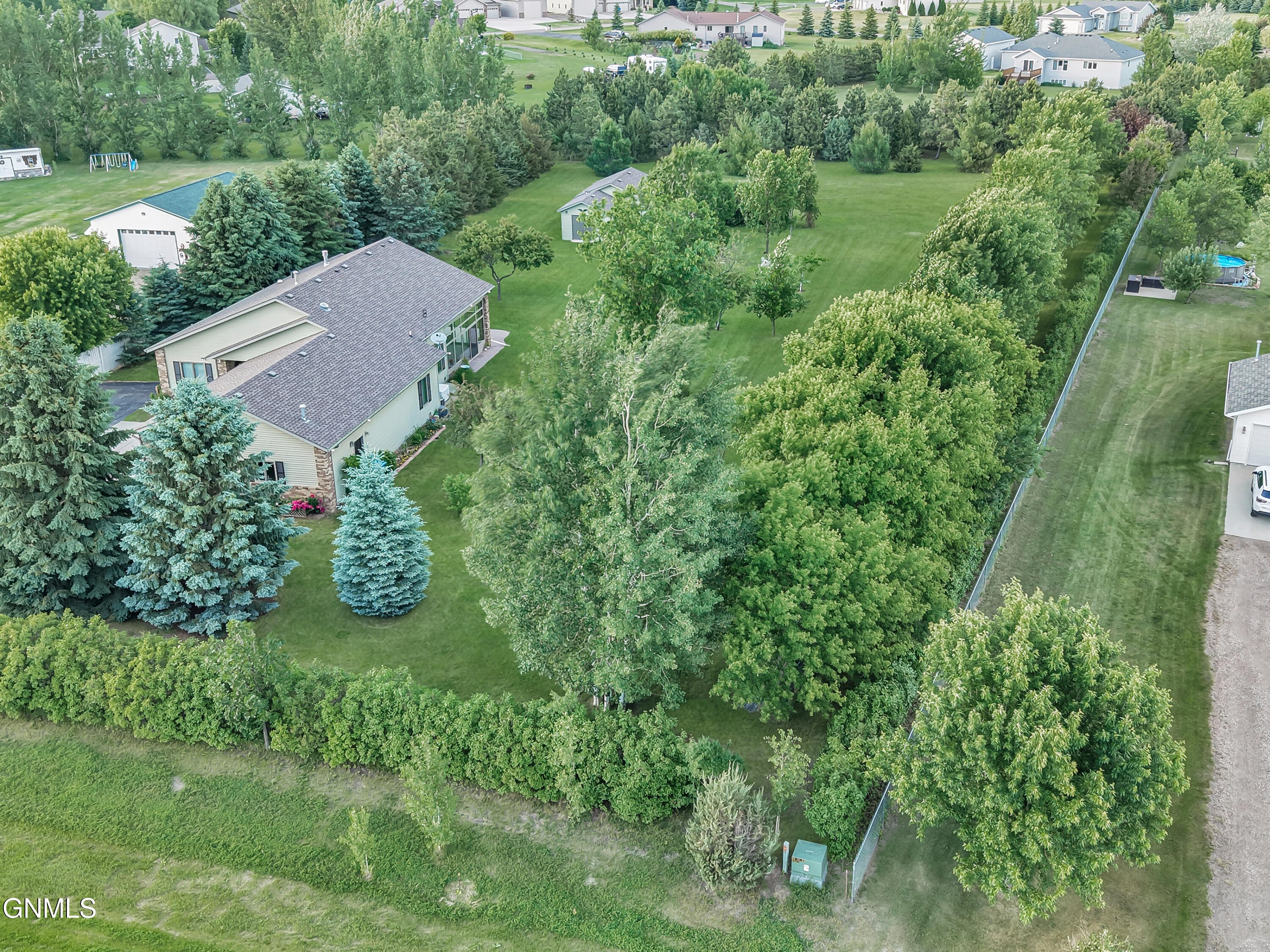 main property photo 57