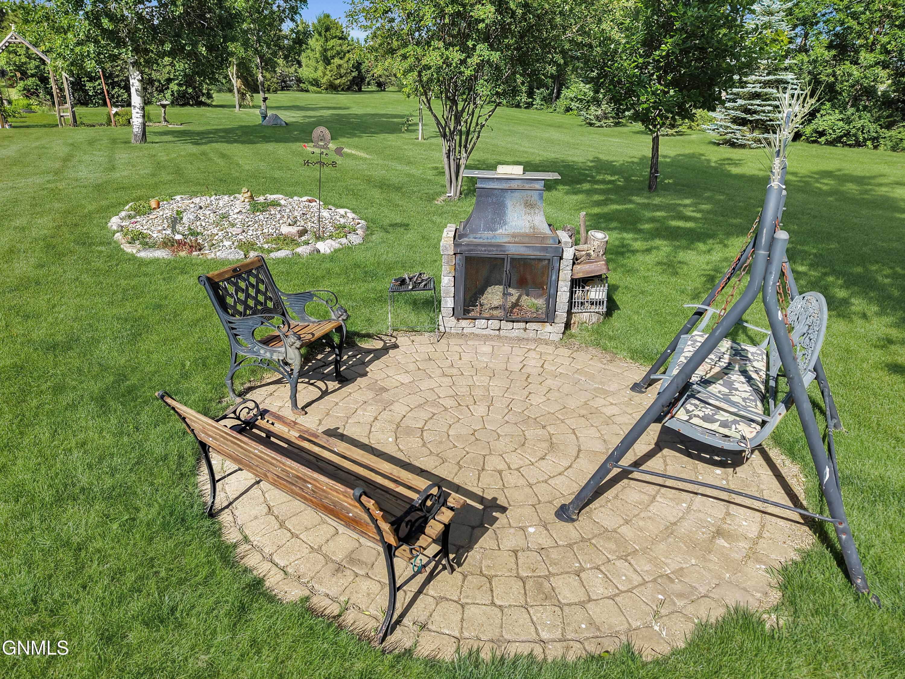 main property photo 79