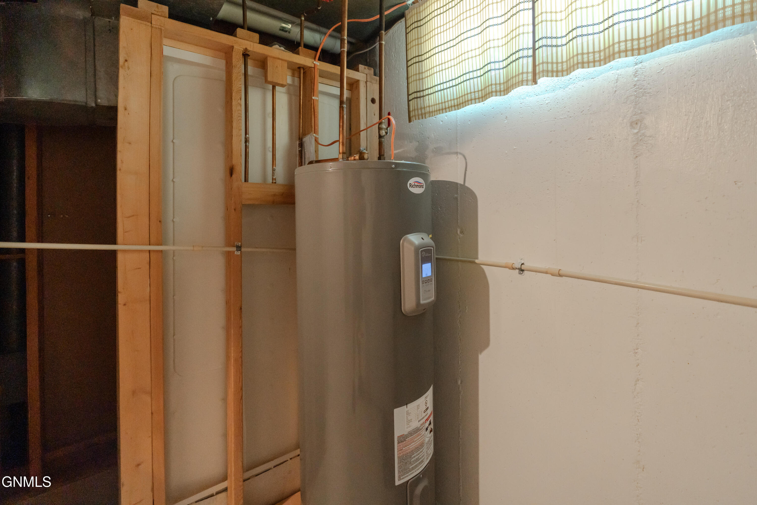 main property photo 43