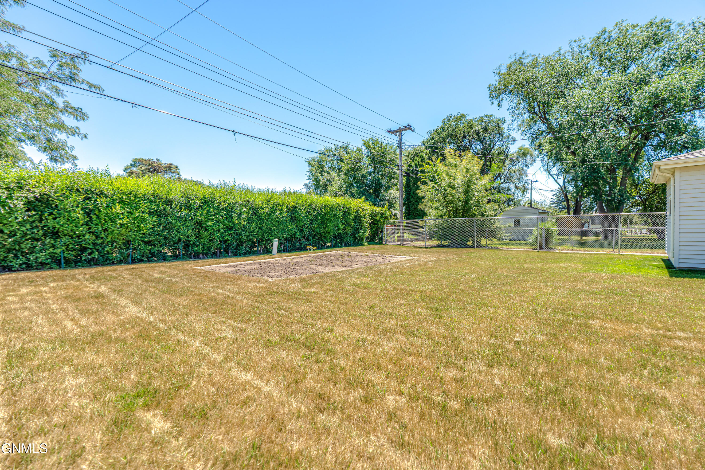 main property photo 63