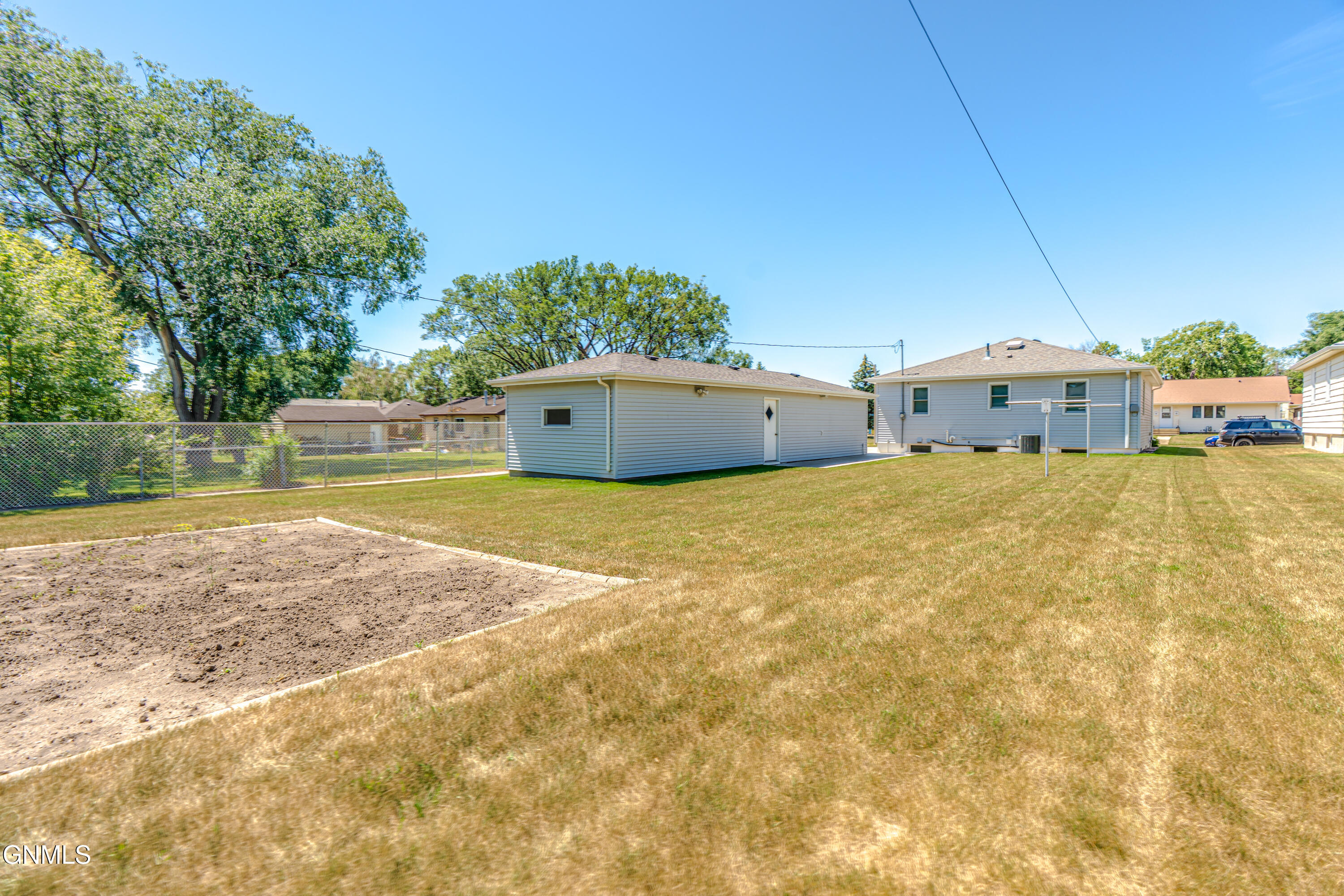 main property photo 65