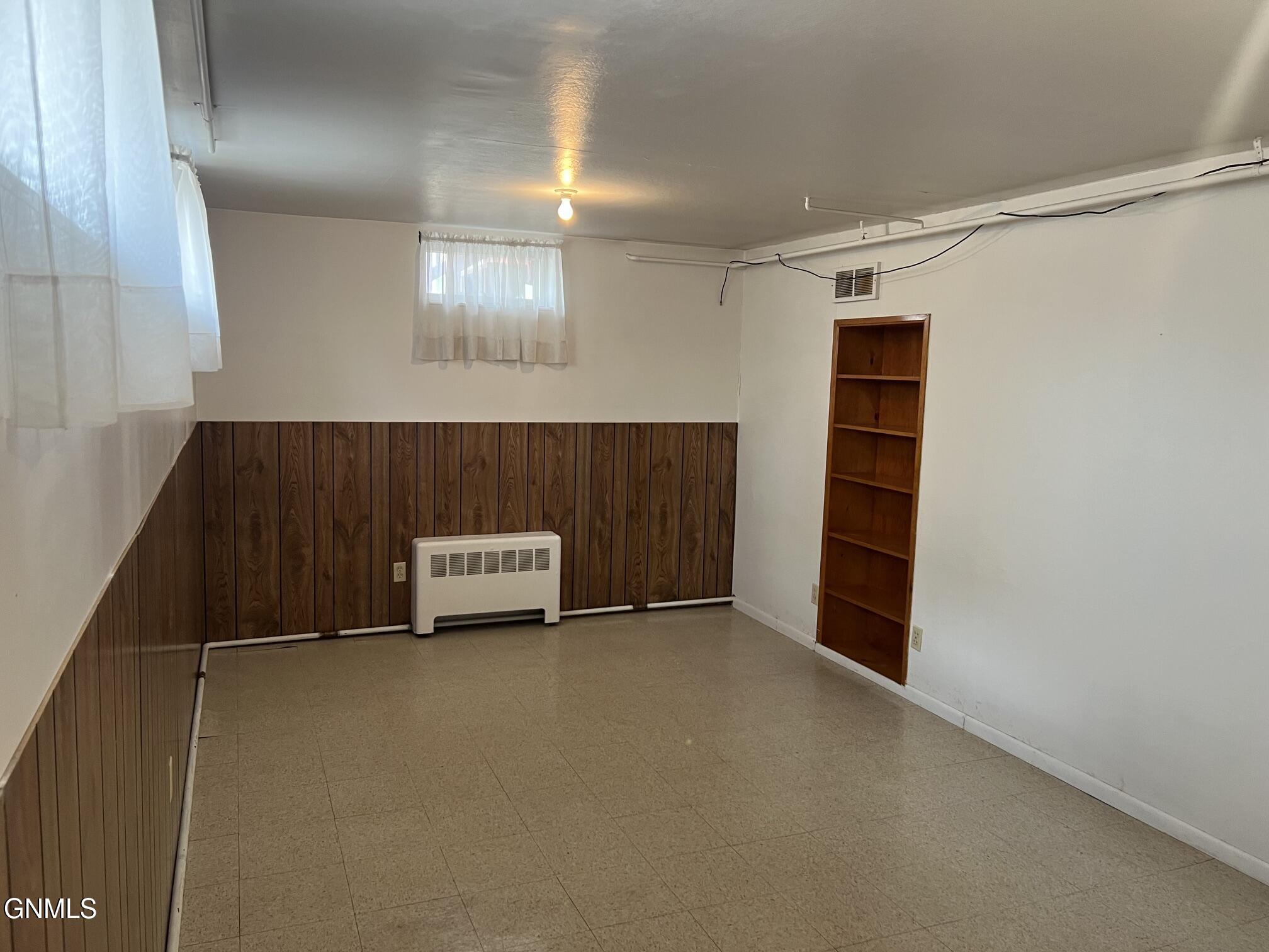 main property photo 78