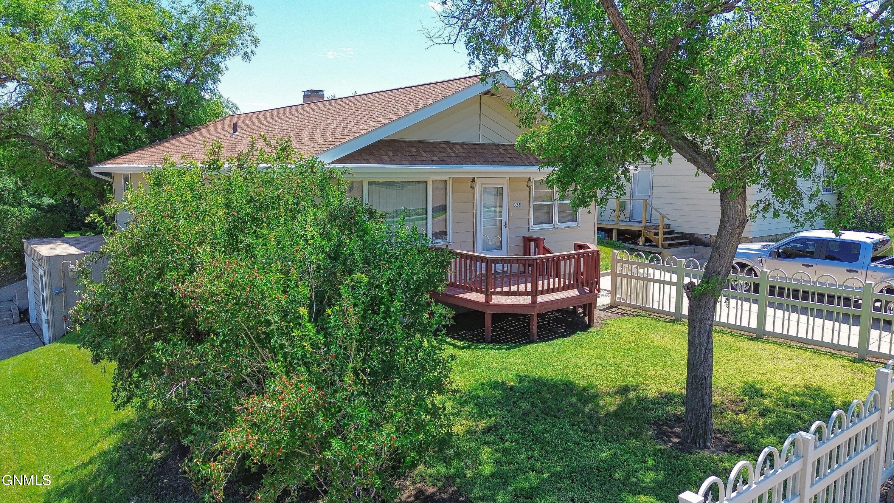main property photo 93