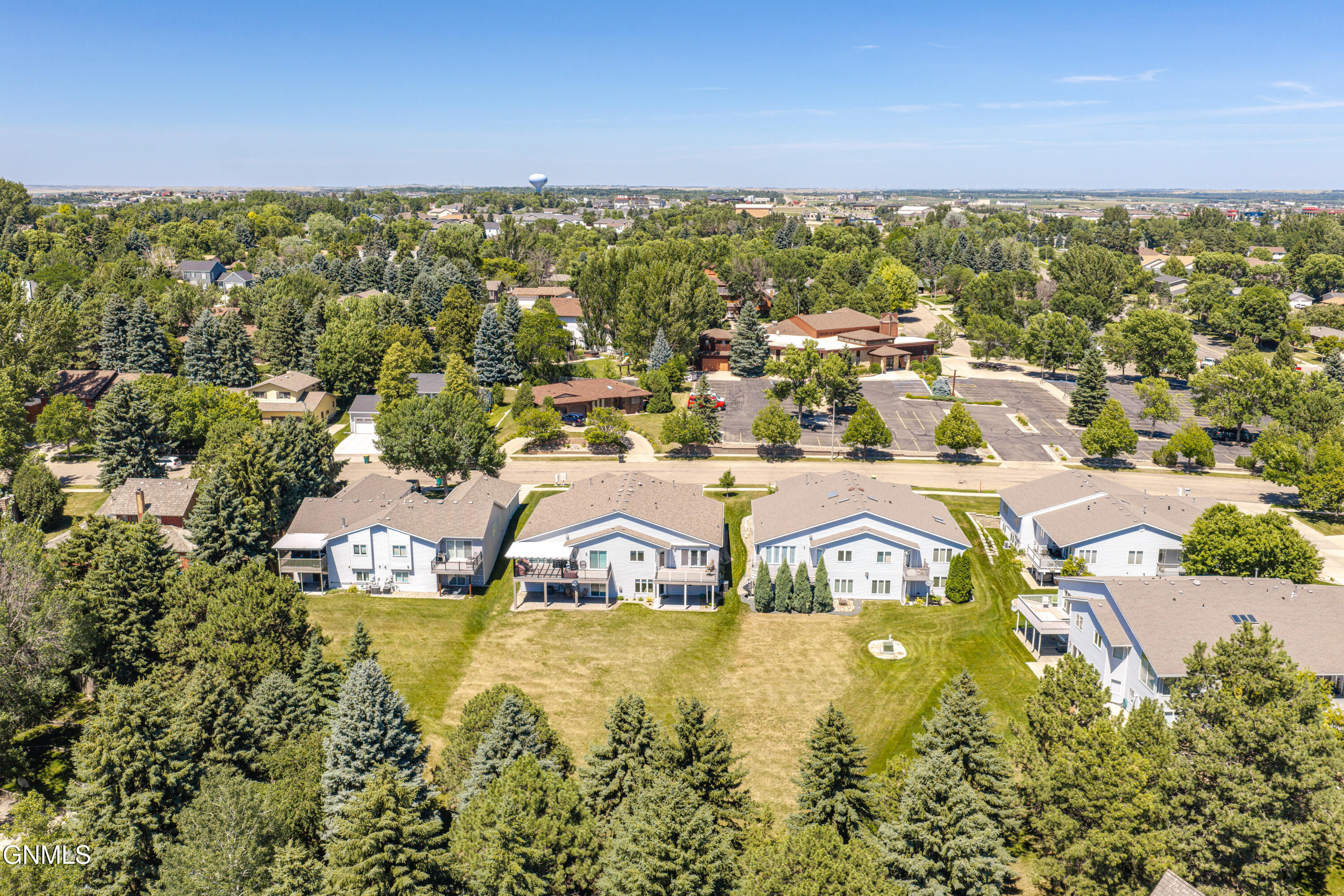 main property photo 76