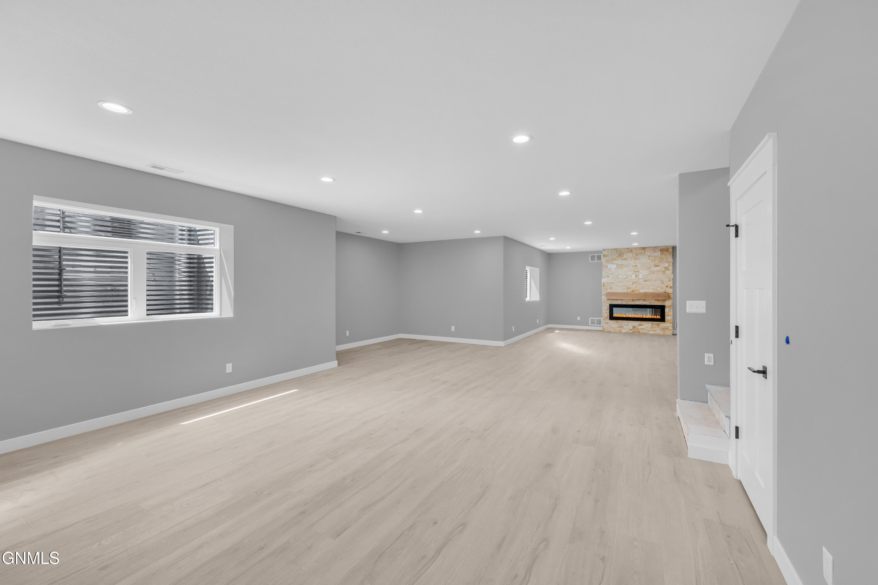 main property photo 61
