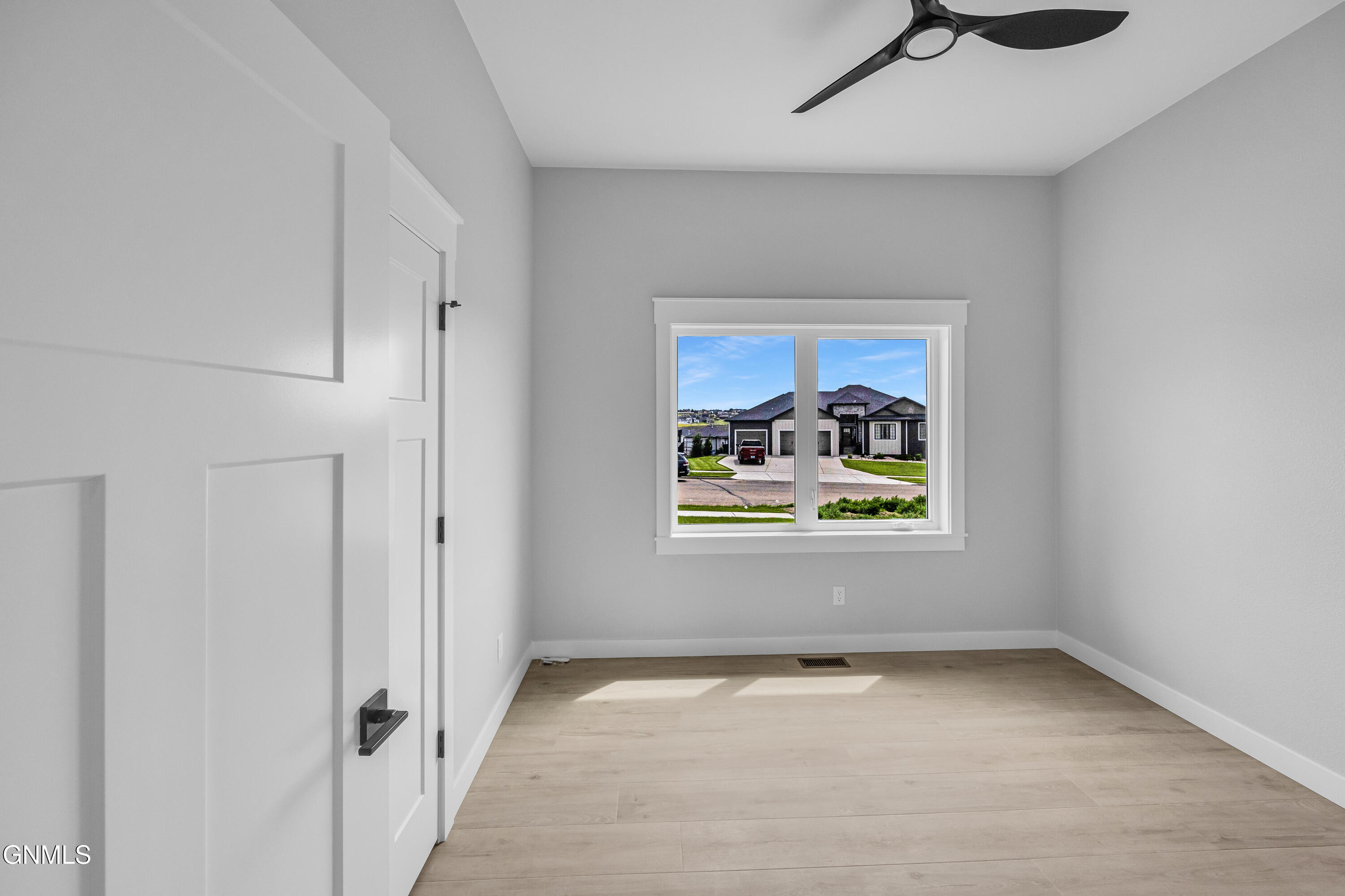 main property photo 71