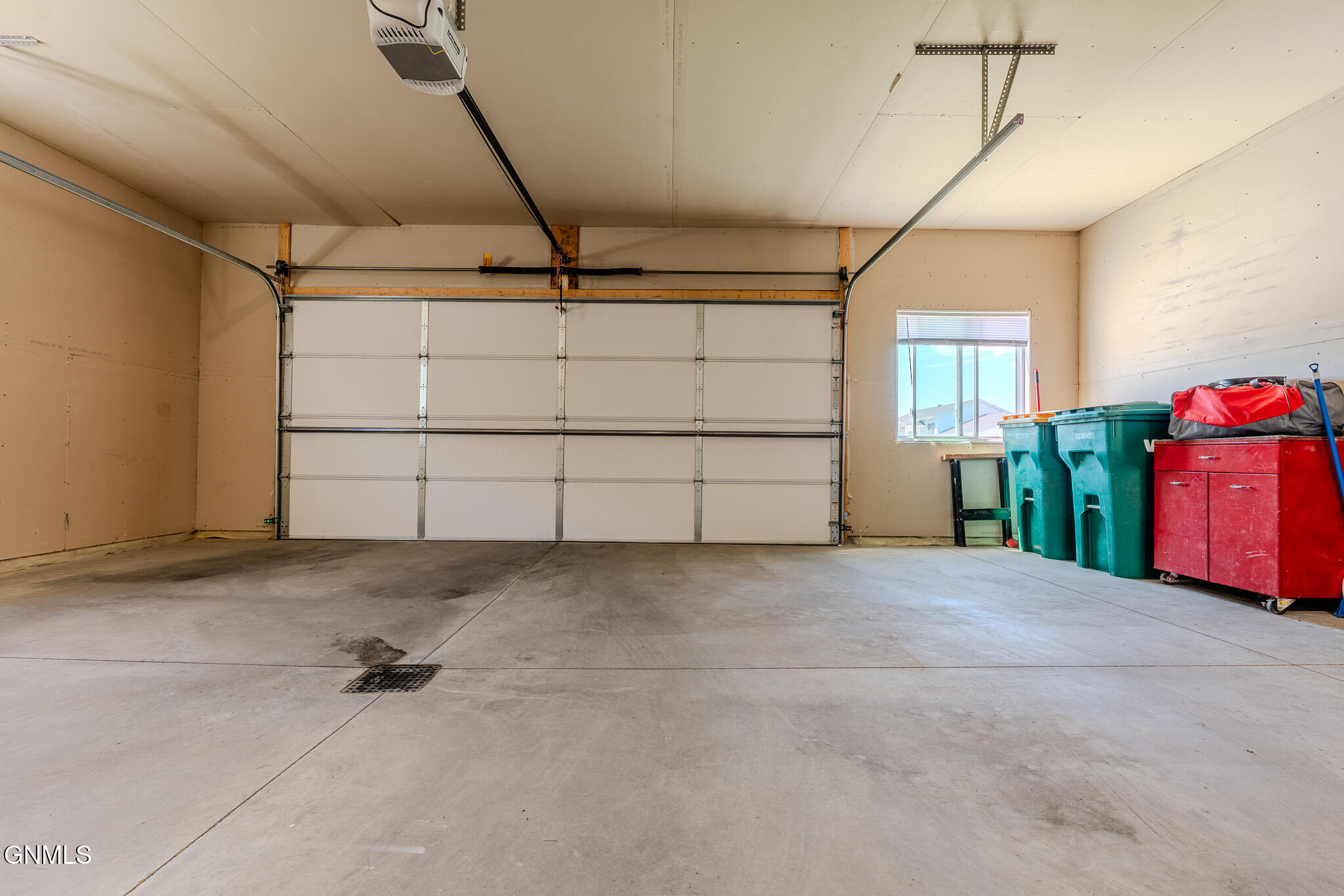 main property photo 52