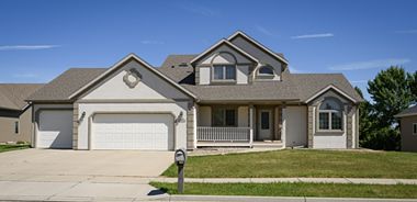 image of property with 6 Bed | 4 Bath | 3,918 Sqft