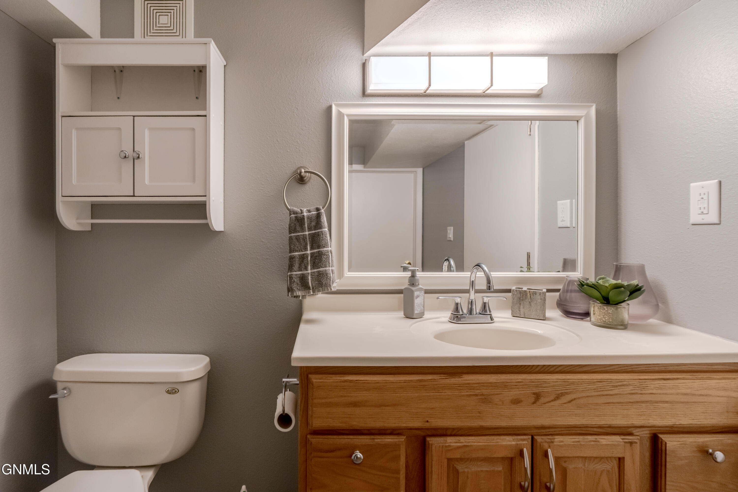 main property photo 58