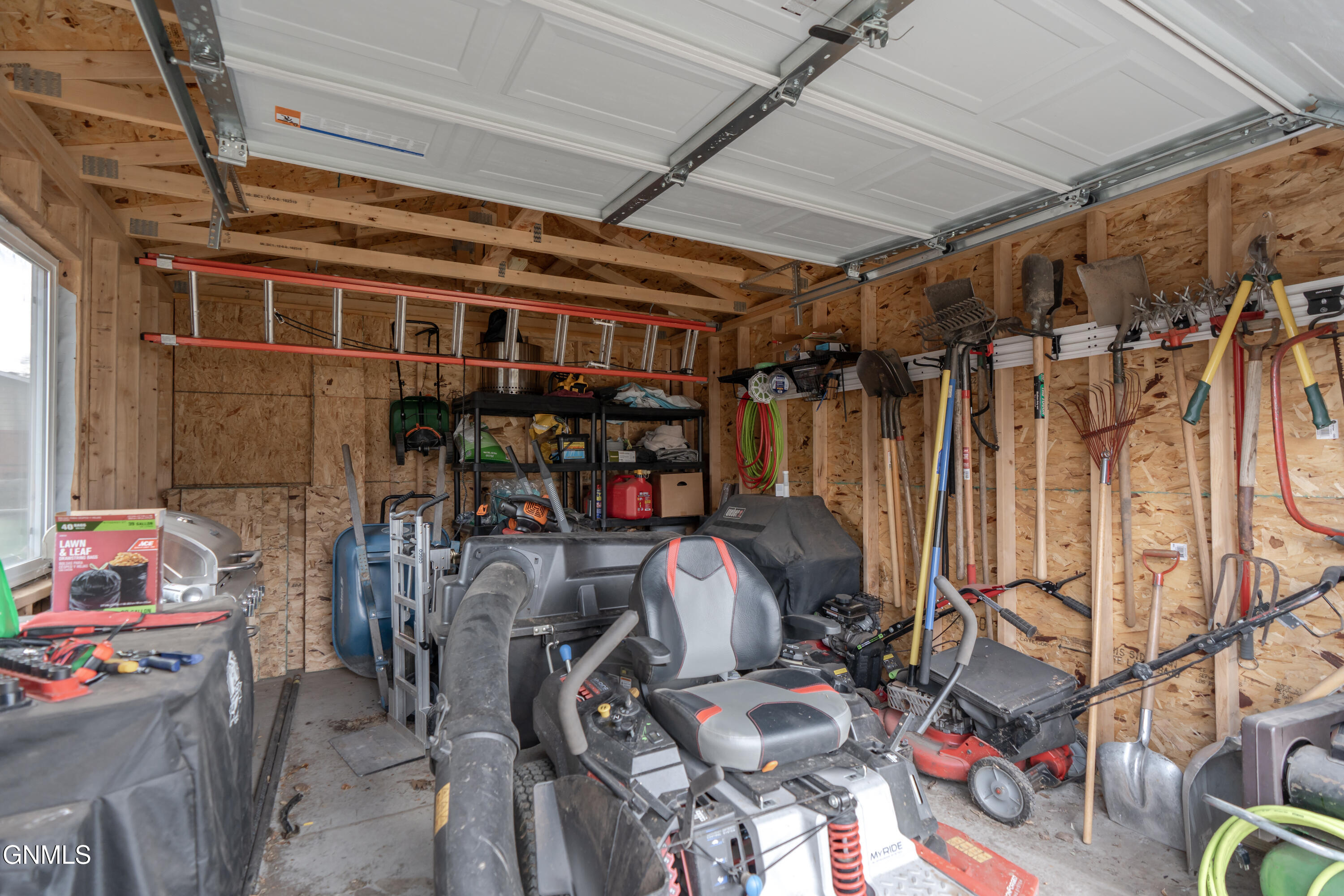 main property photo 73