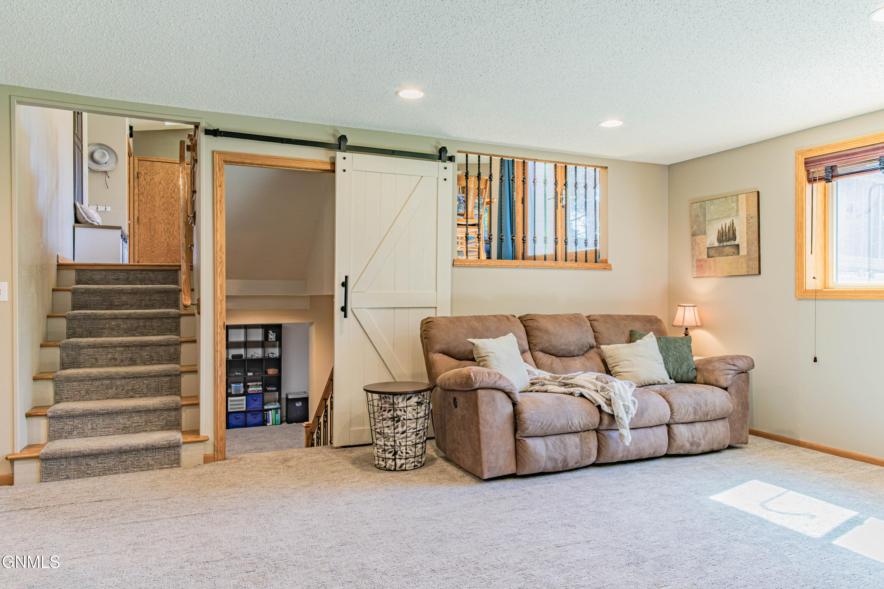 main property photo 61
