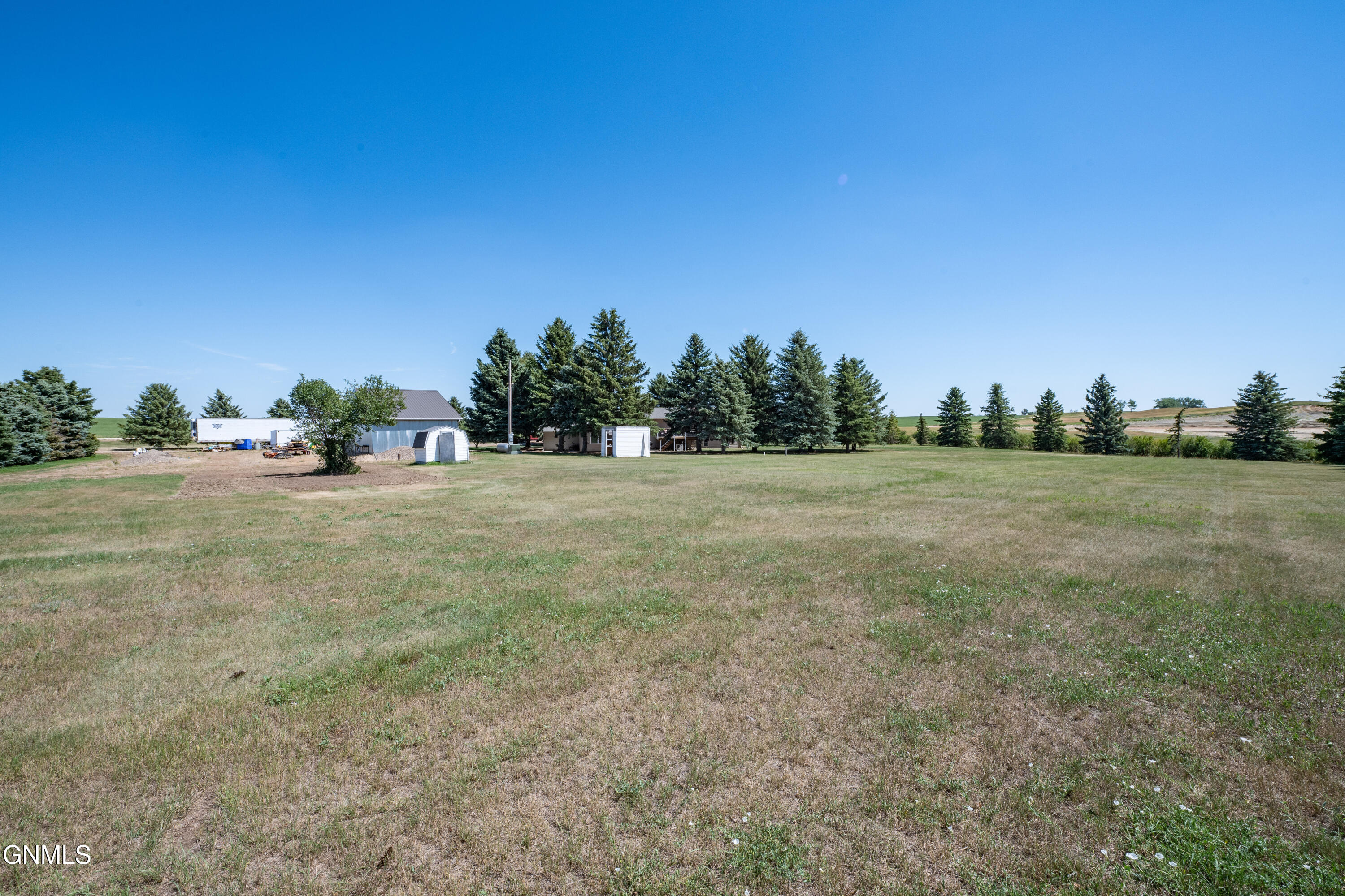 main property photo 67