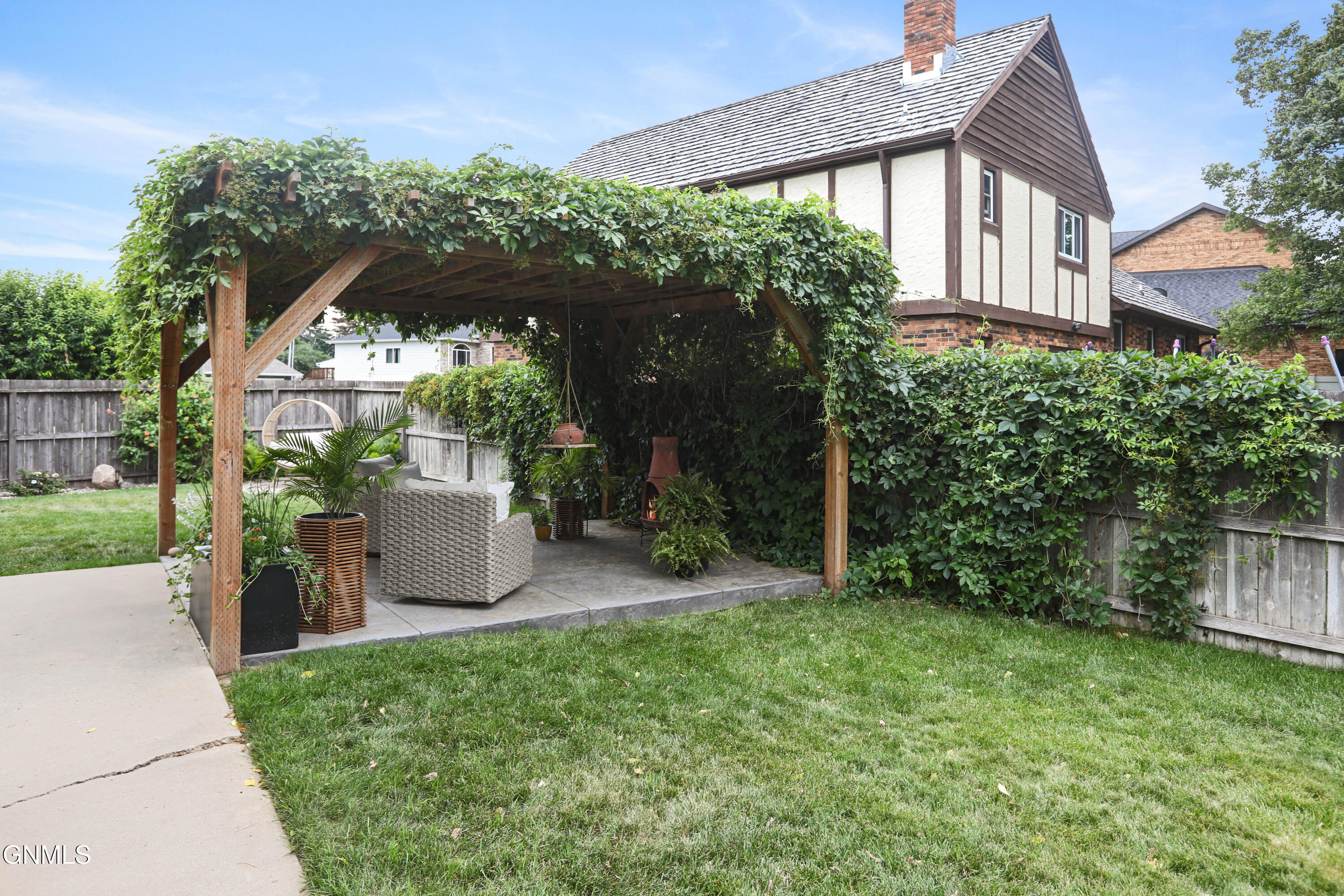 main property photo 56