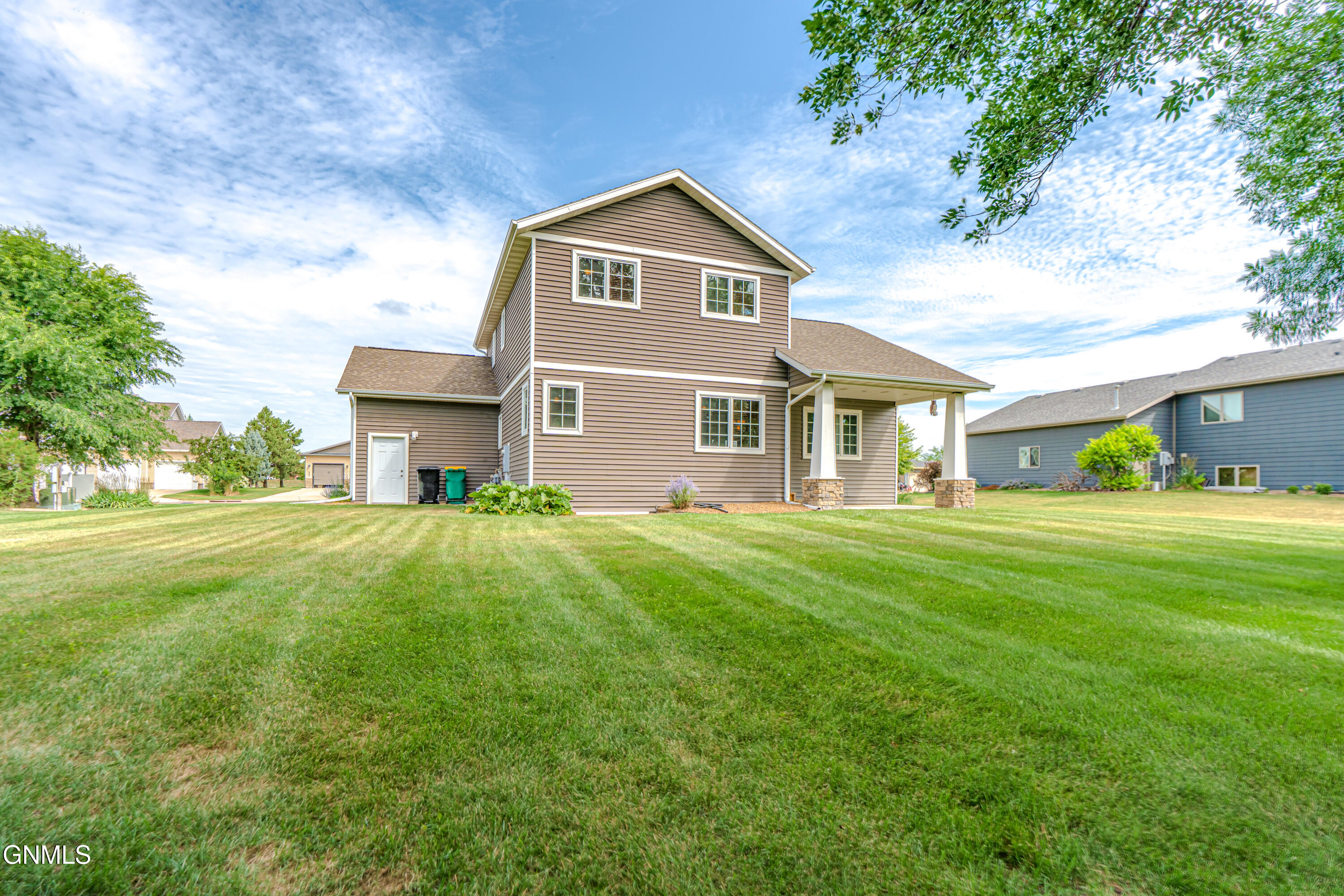 main property photo 73