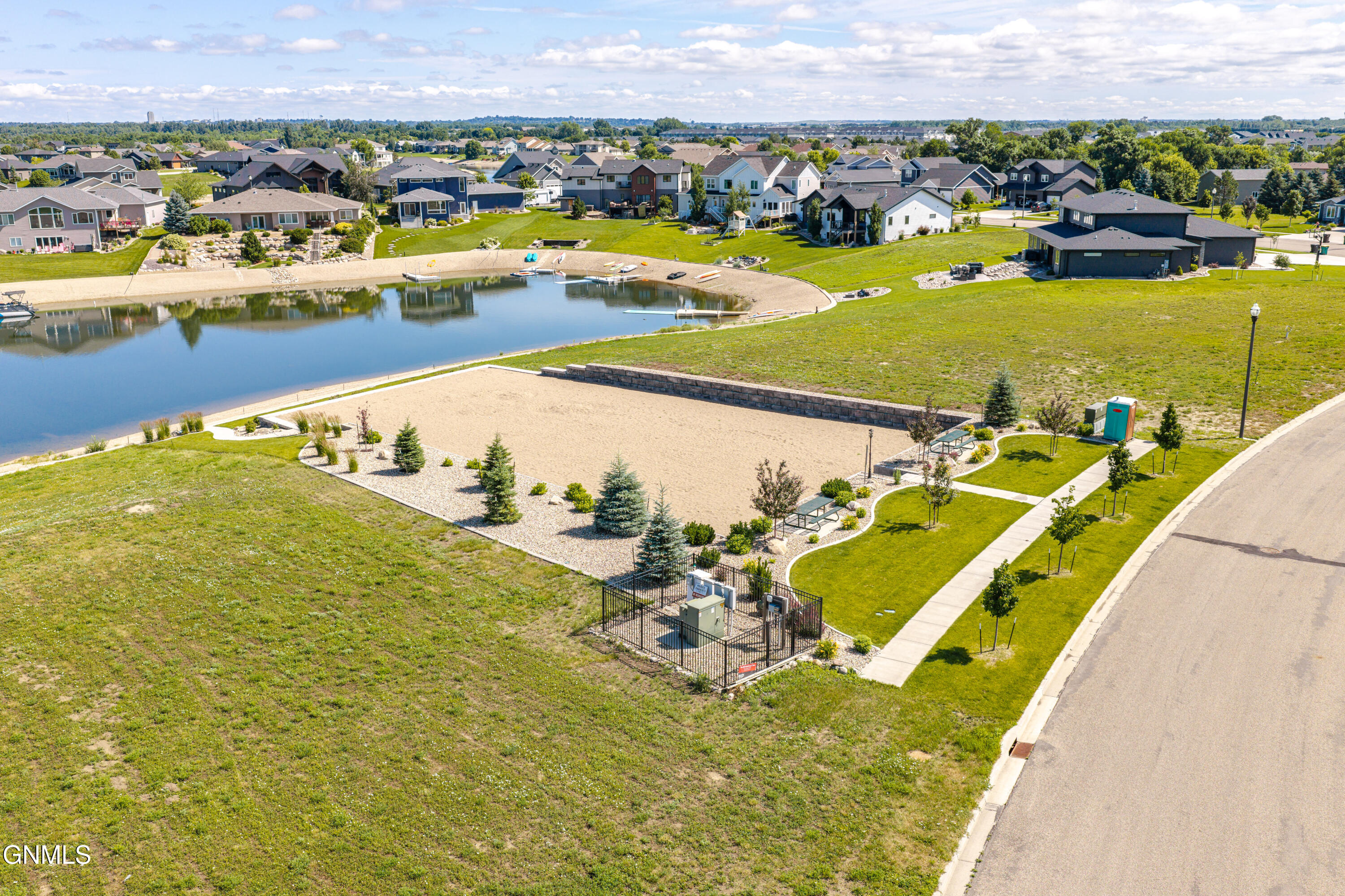 main property photo 82