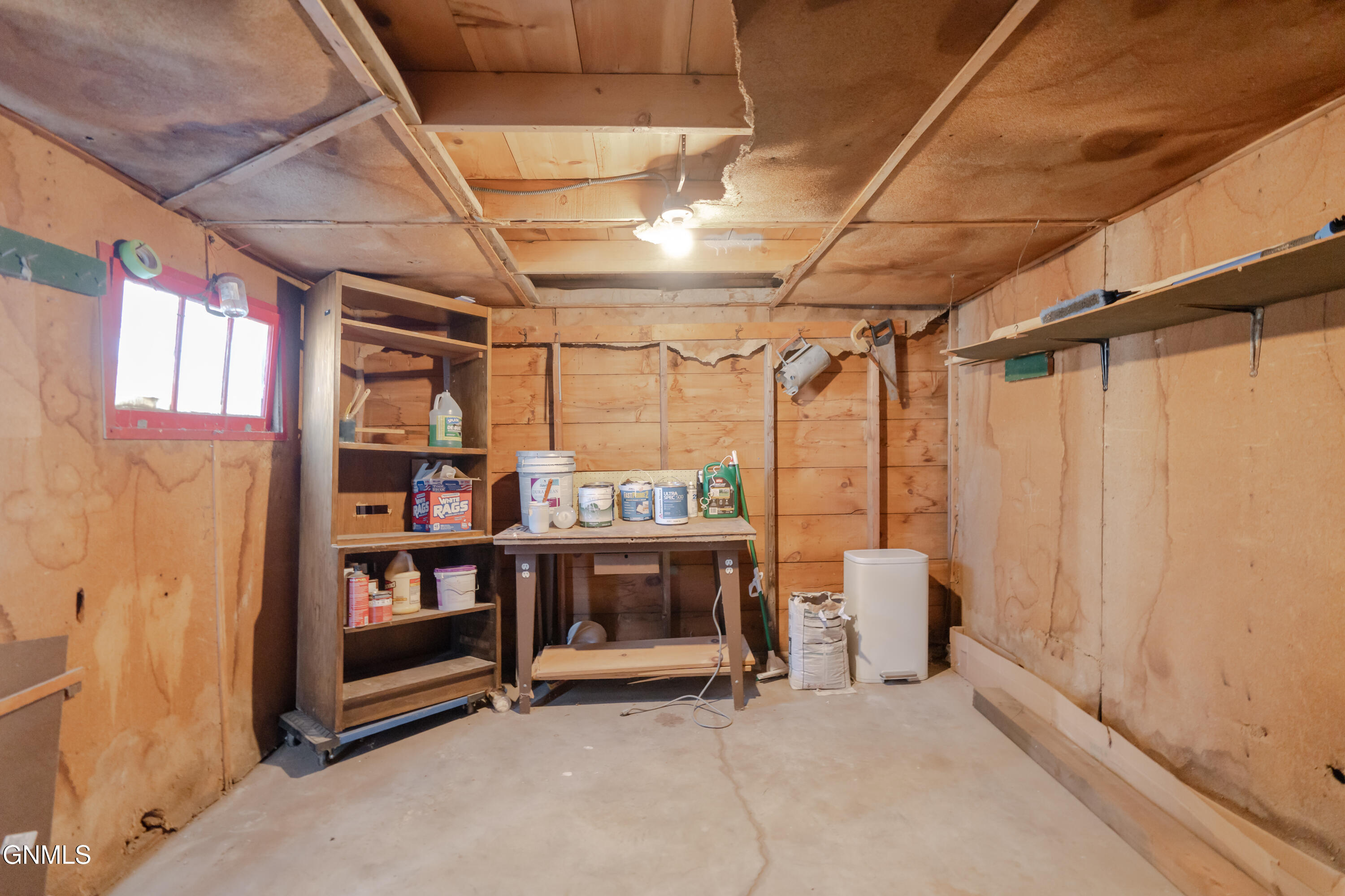 main property photo 43