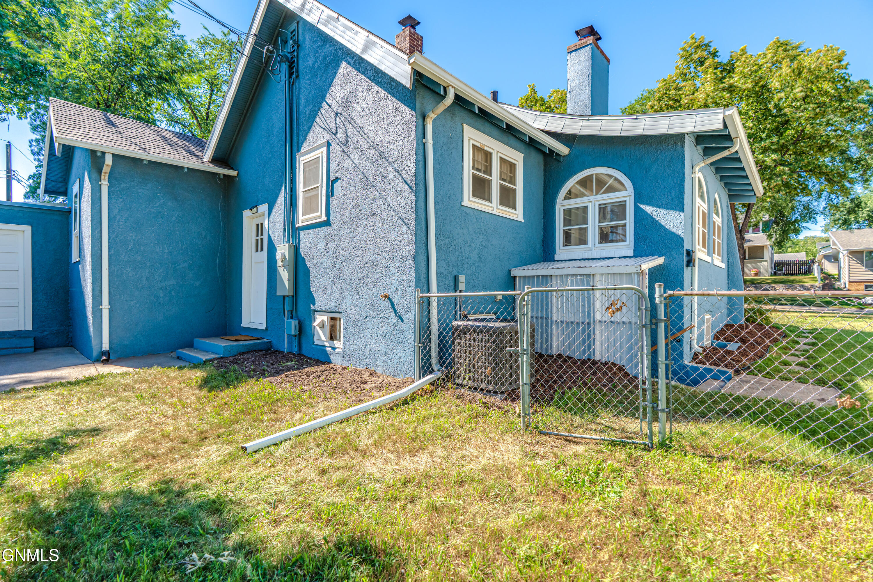 main property photo 48