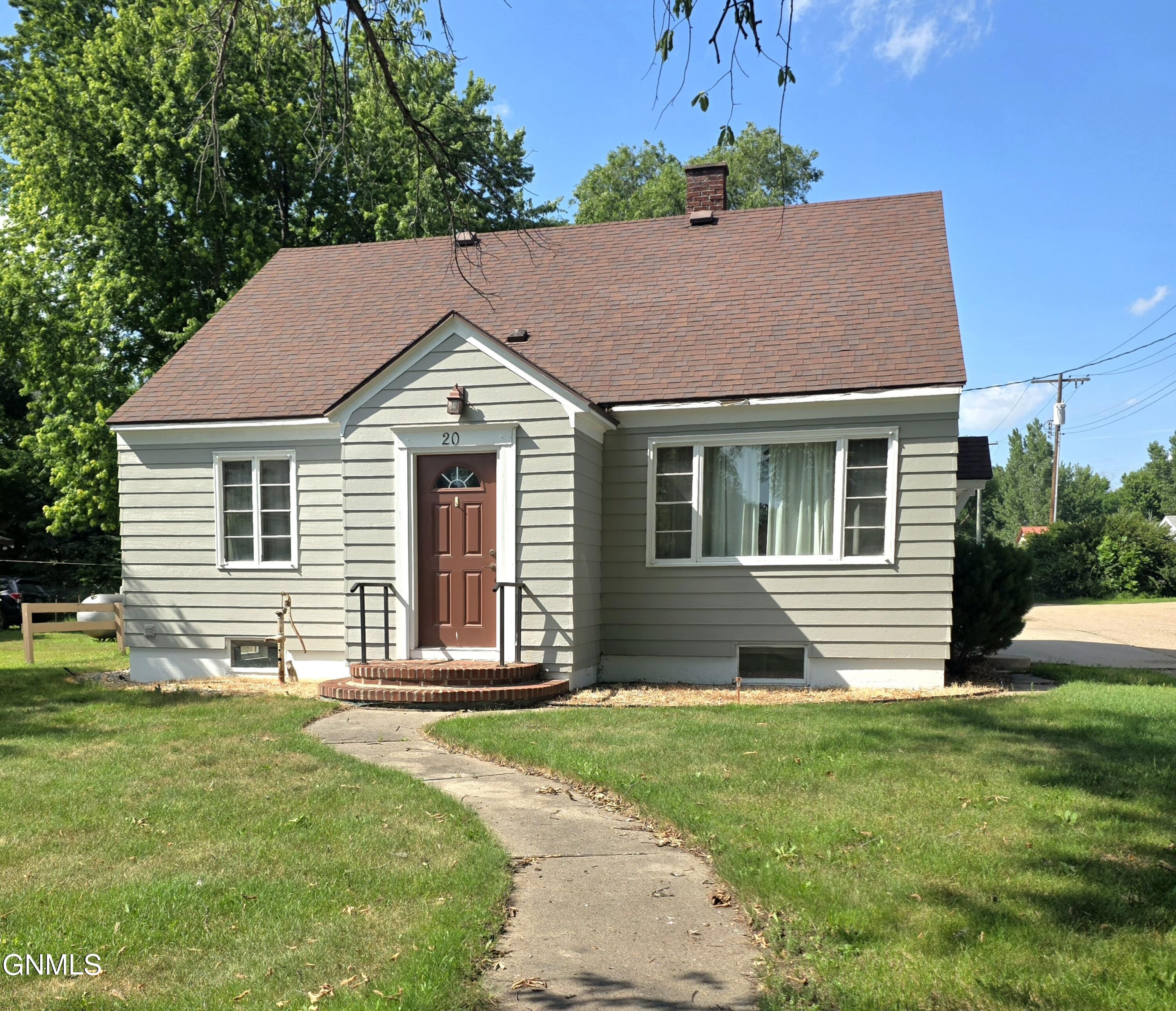 main property photo 29