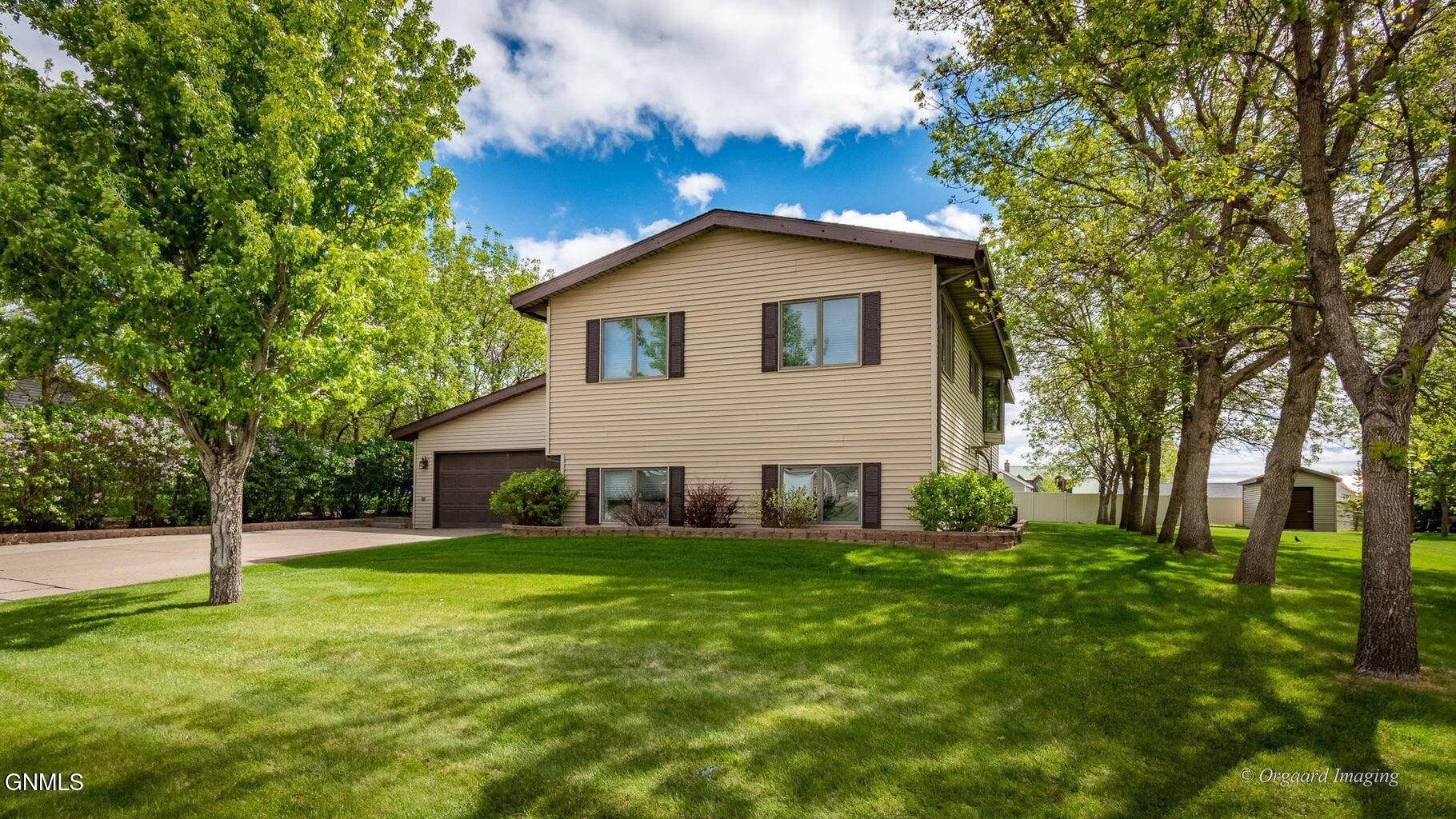 main property photo 0