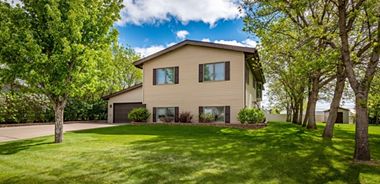 image of property with 4 Bed | 2 Bath | 2,146 Sqft