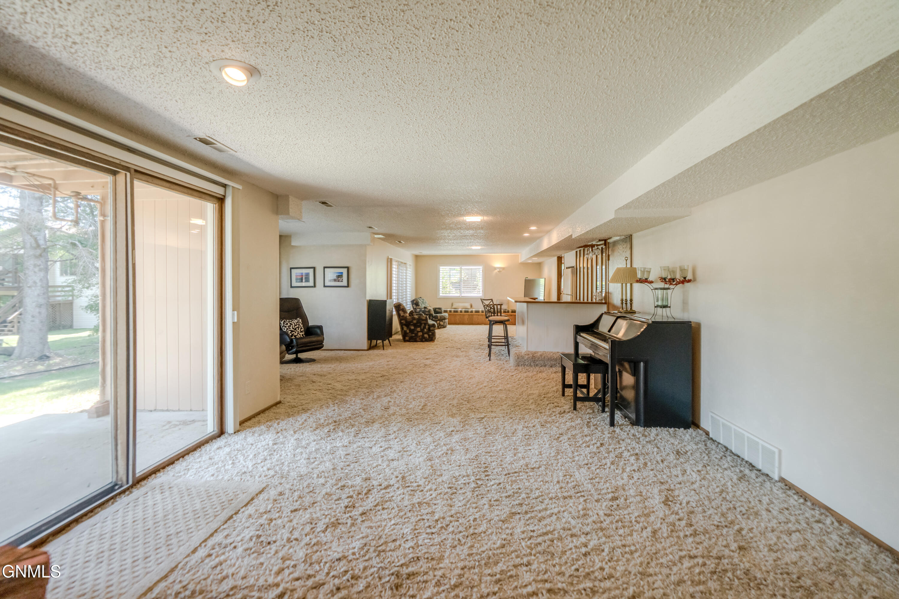 main property photo 62