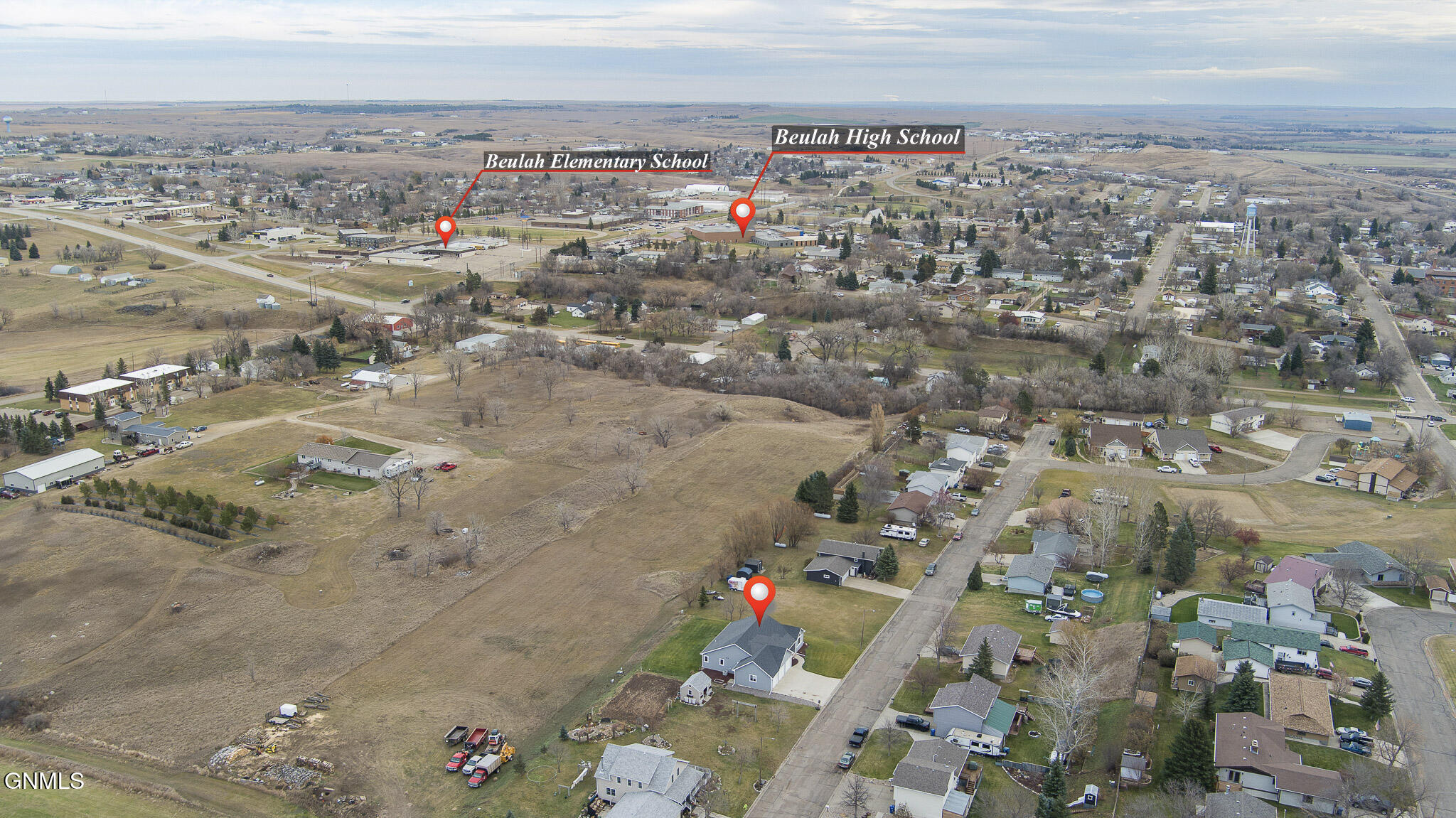 main property photo 9
