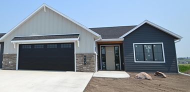 image of property with 3 Bed | 2 Bath | 1,873 Sqft