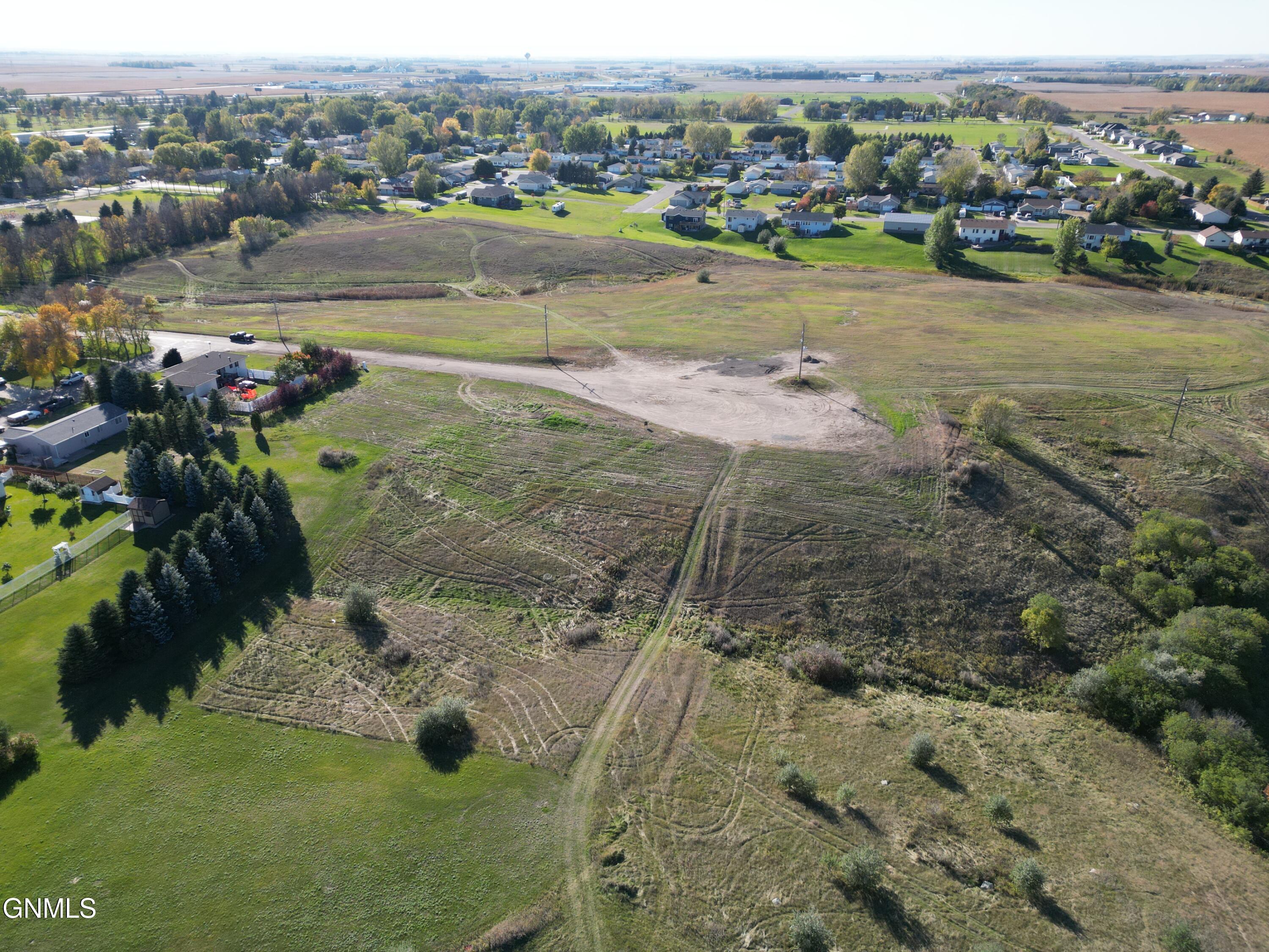 main property photo 6