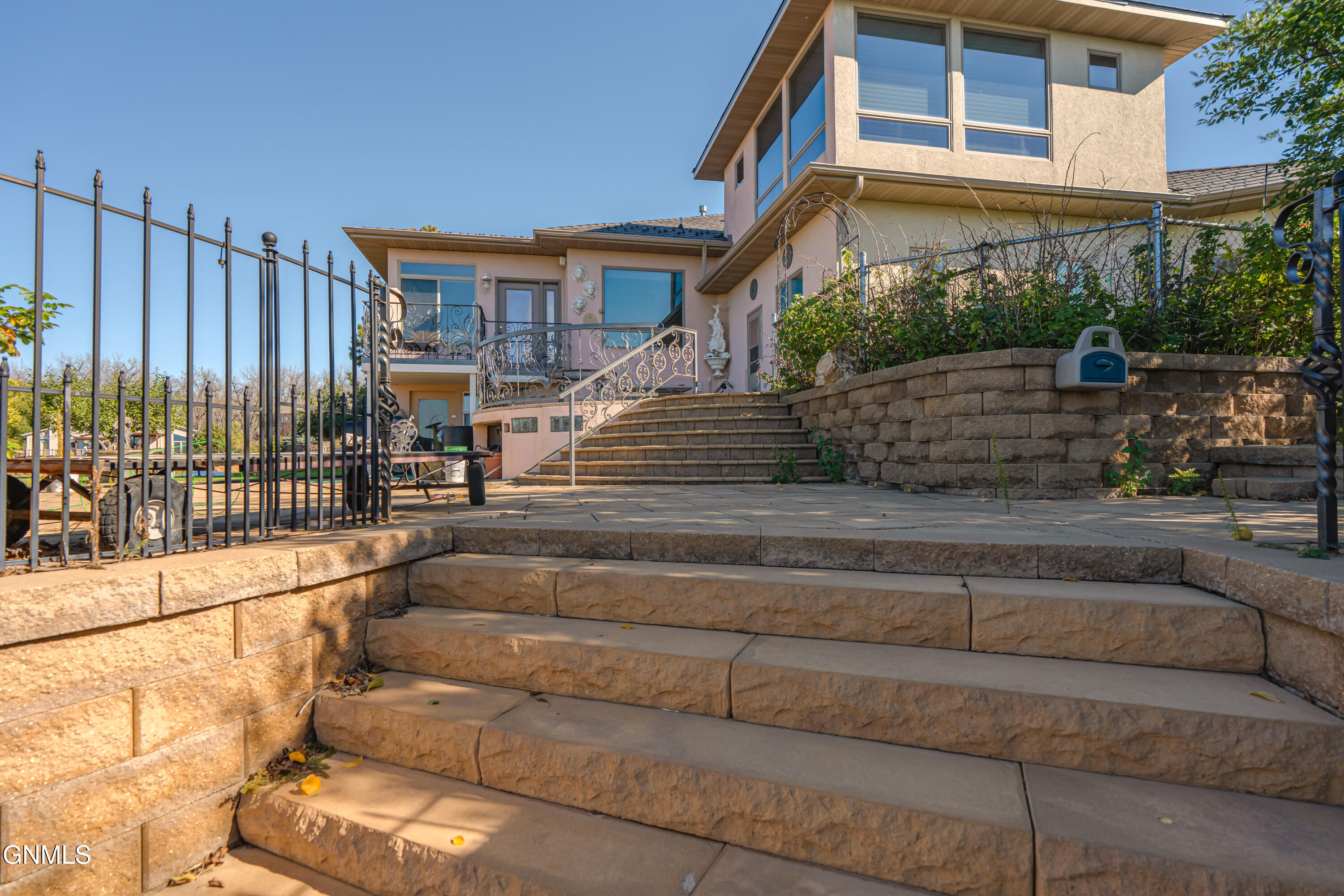main property photo 104