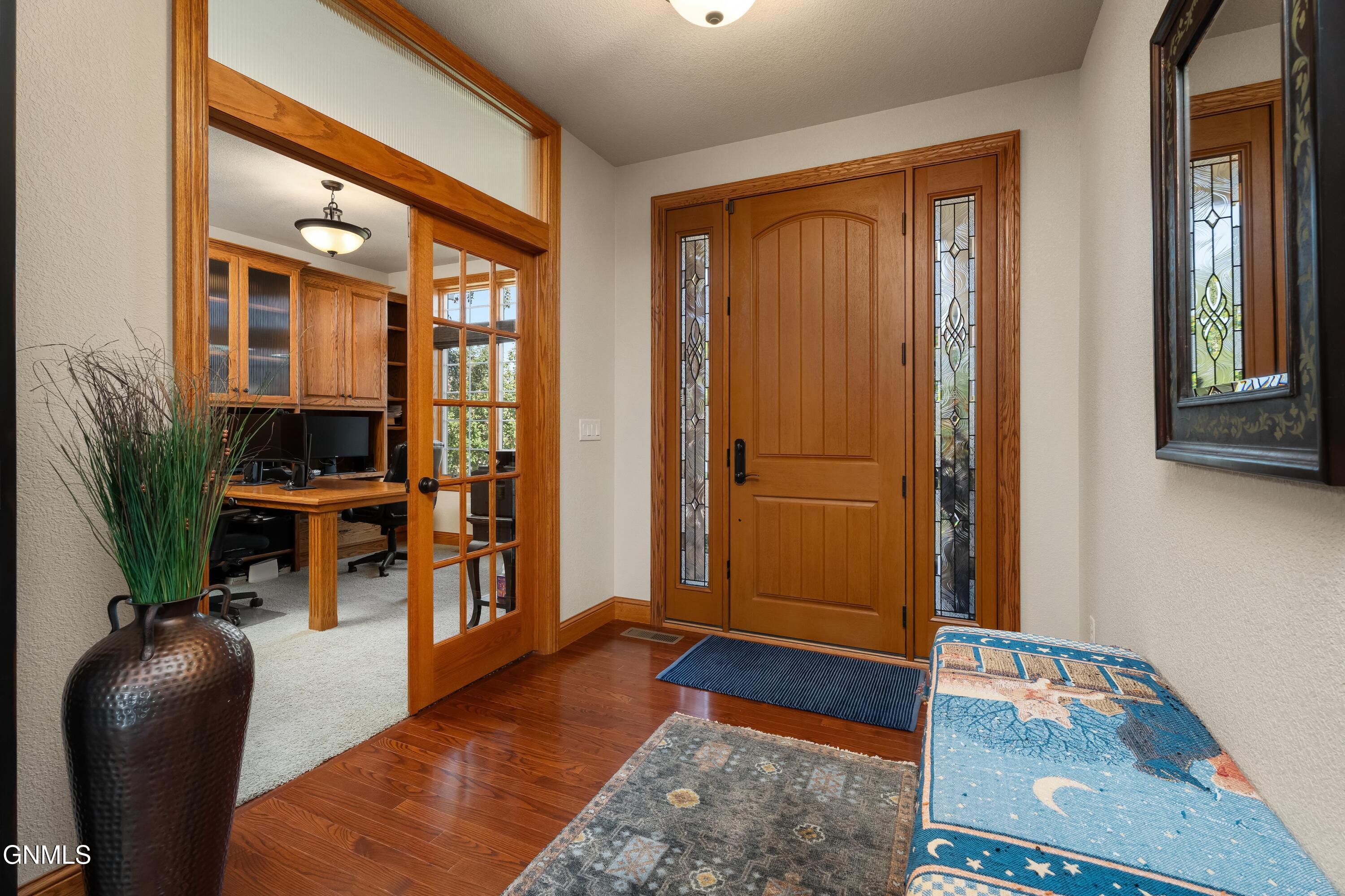 main property photo 3