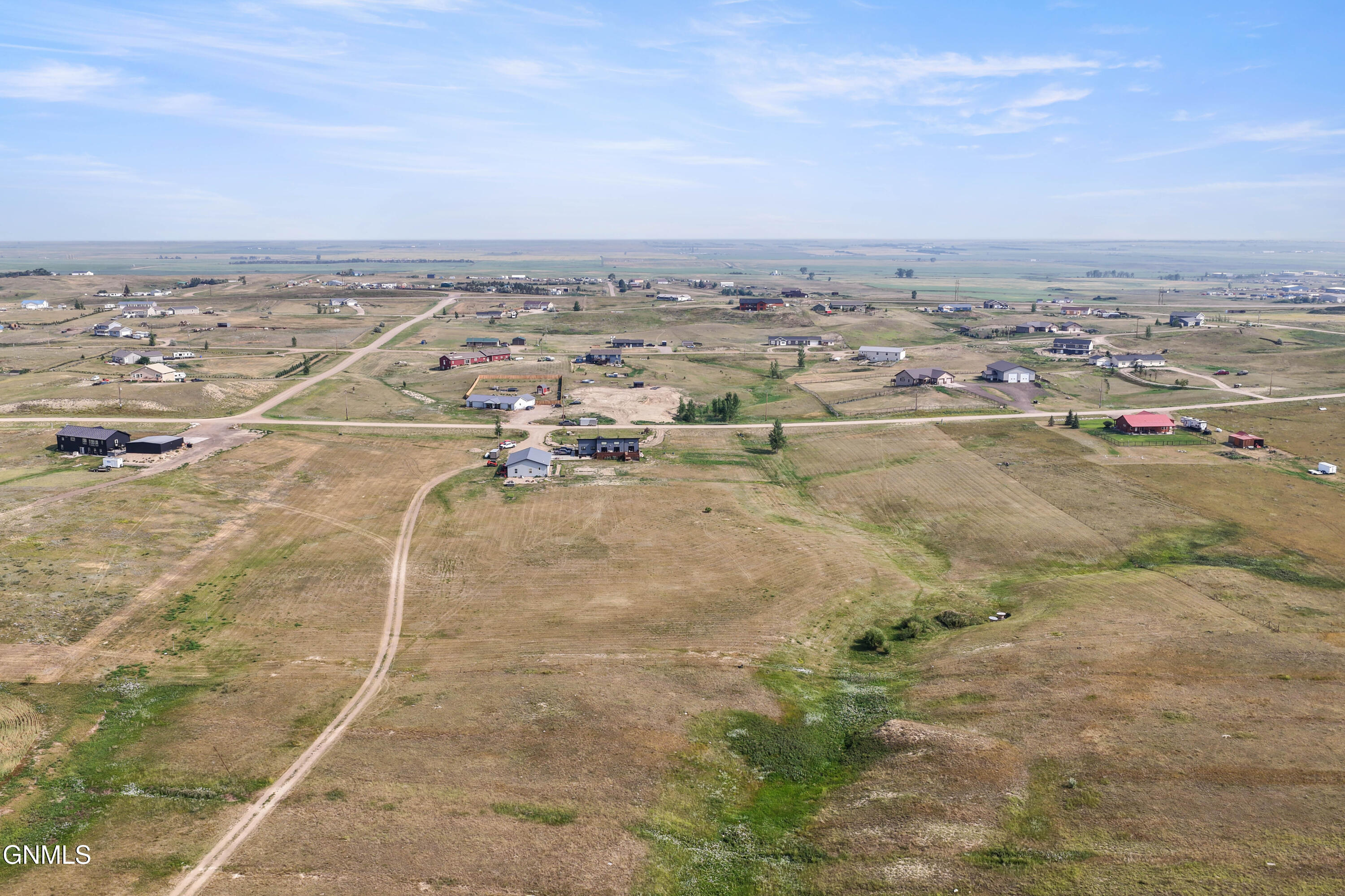 main property photo 40